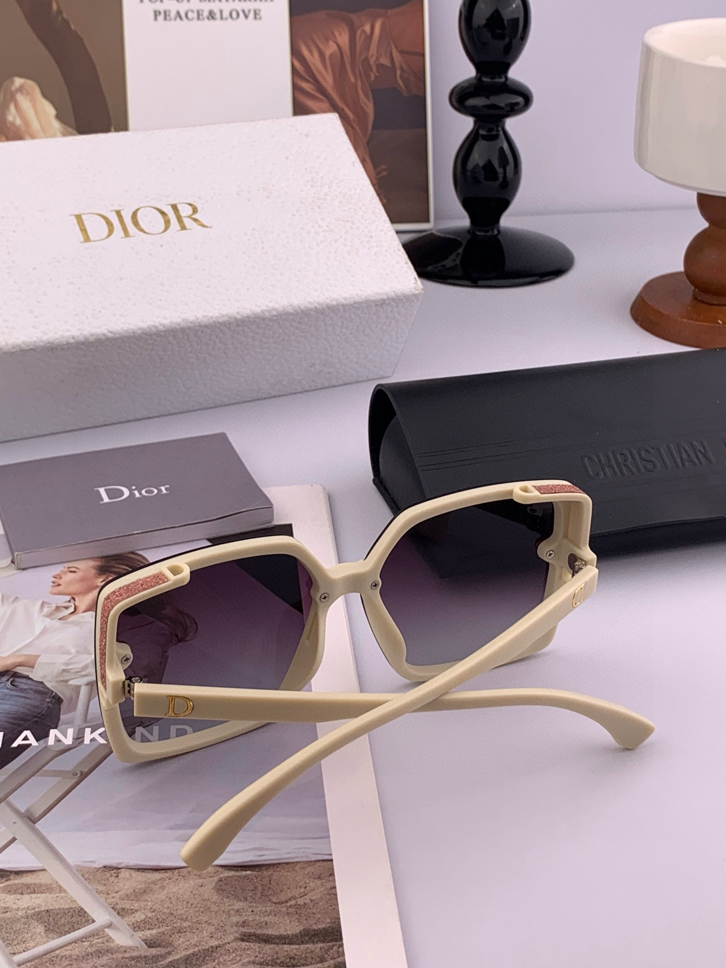 🔺 【DIOR-迪奥】2025开春新款 潮流爆款 时尚方框偏光太阳镜 高品质 佩戴舒适 网红潮款墨镜 女