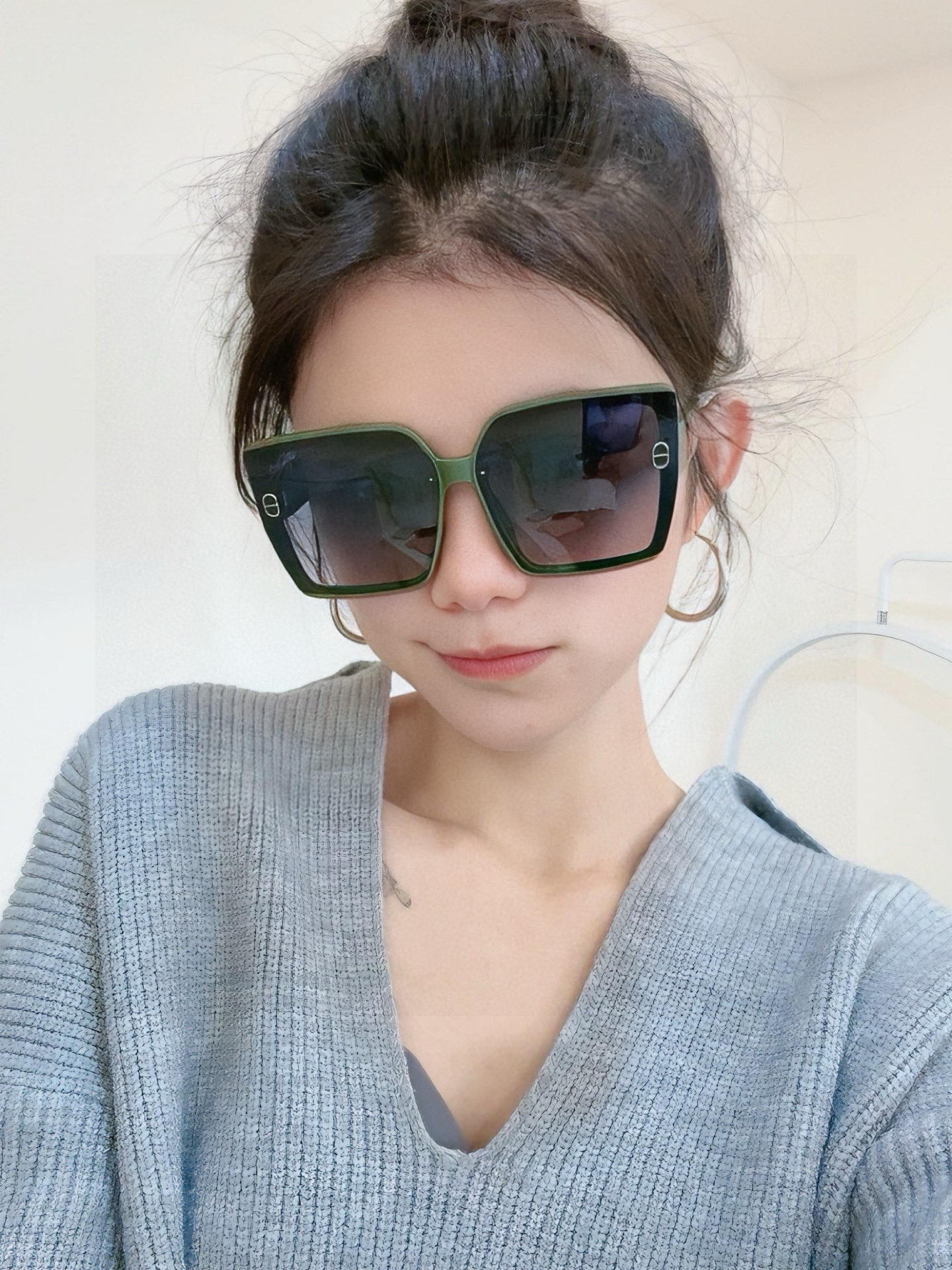 🔺 【DIOR-迪奥】2025开春新款 潮流爆款 时尚方框偏光太阳镜 高品质 佩戴舒适 网红潮款墨镜 女
