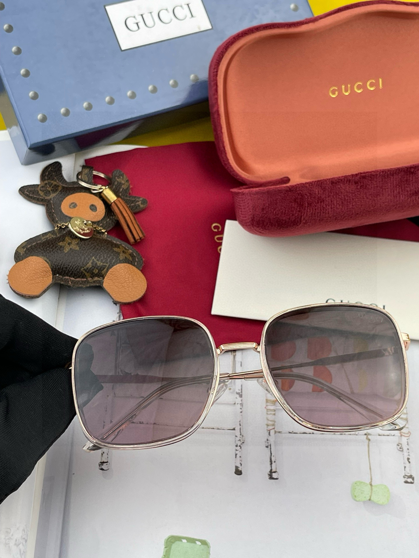 🔺 【GUCCI-偏光太阳镜】2024开春新款 潮流爆款 时尚方框偏光太阳镜 高品质 佩戴舒适 网红潮款