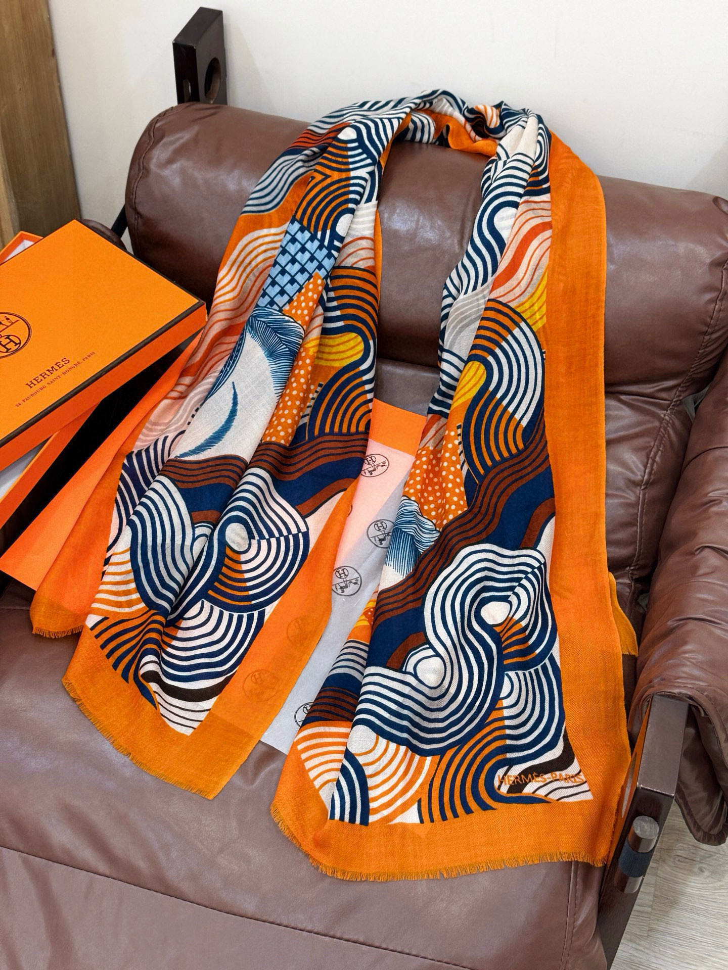 新款🆕🏇🏇买了都说好看‼️推荐💕顶级工艺超值‼️爱马仕专柜爆款🎁💟立体呈现图案纹路实物档次极高👍👍特殊工