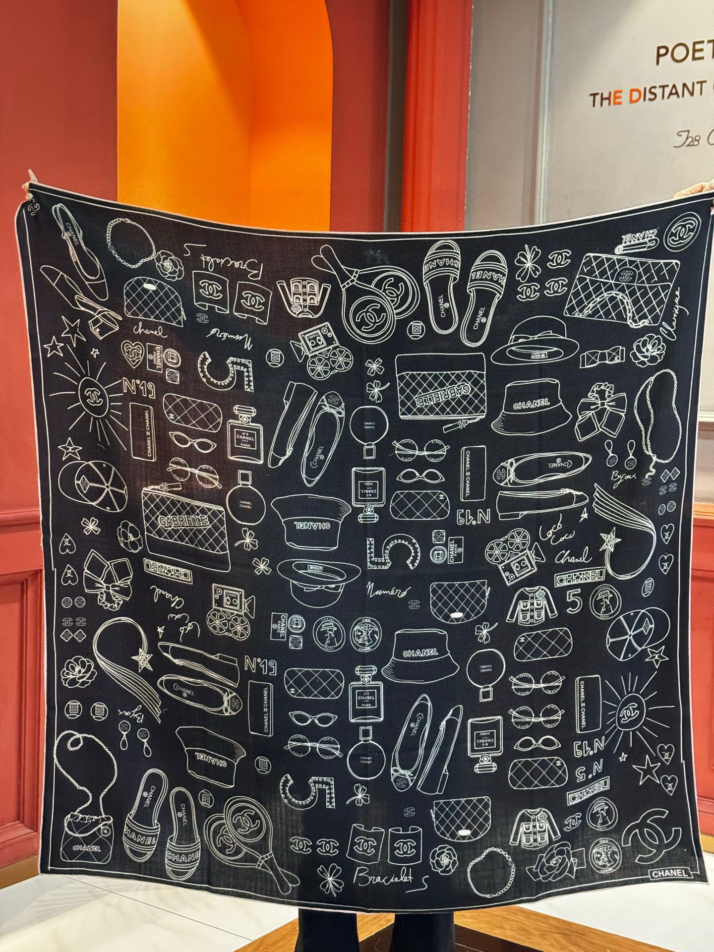 【升级双面同色 加密面料】 上新❤️ 140*140台版印花 黑白二色 高级都市新贵!山茶花的再一次邂逅