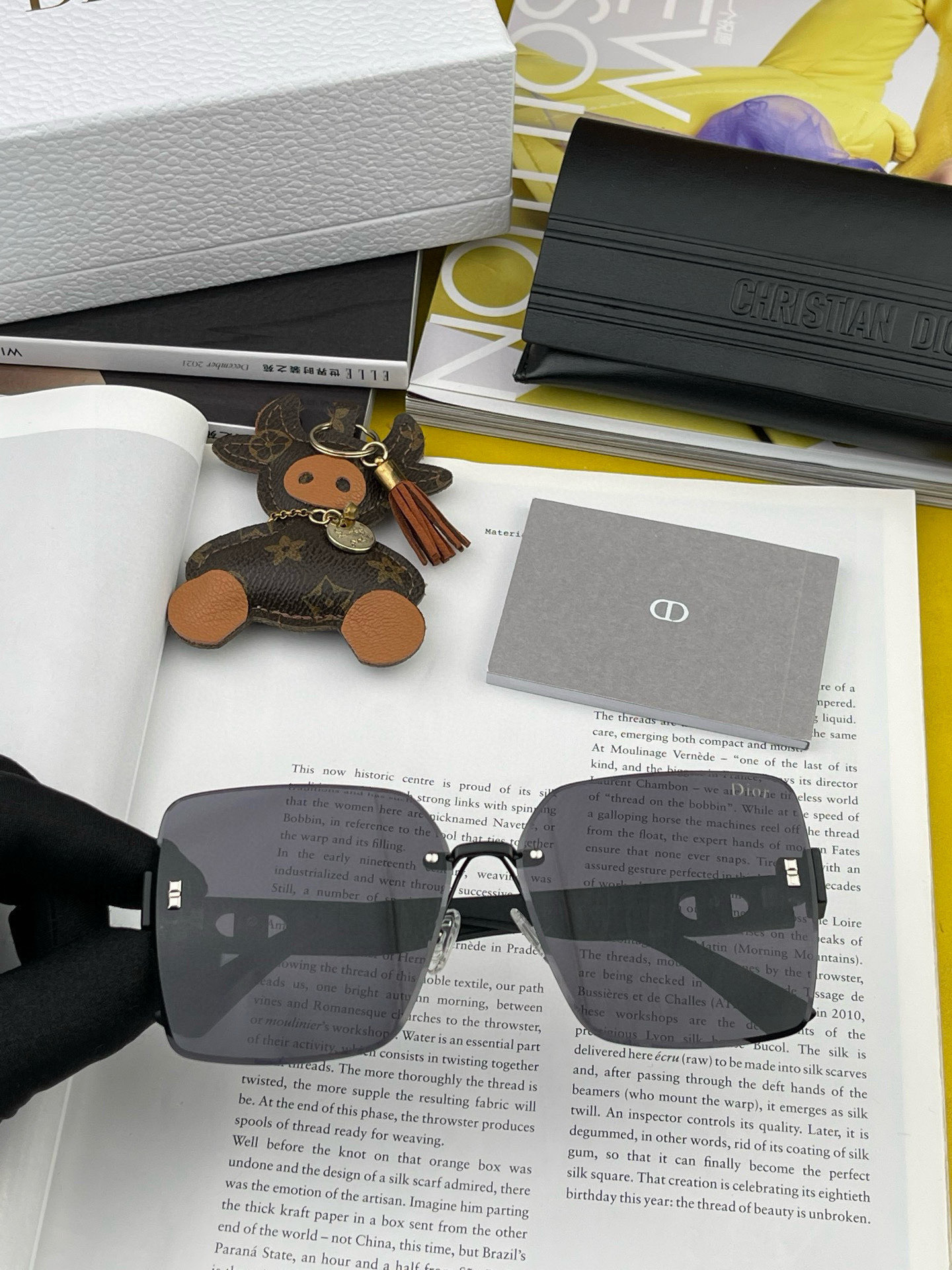 🔺 【DIOR-迪奥】2025开春新款 潮流爆款 时尚方框偏光太阳镜 高品质 佩戴舒适 网红潮款墨镜 女