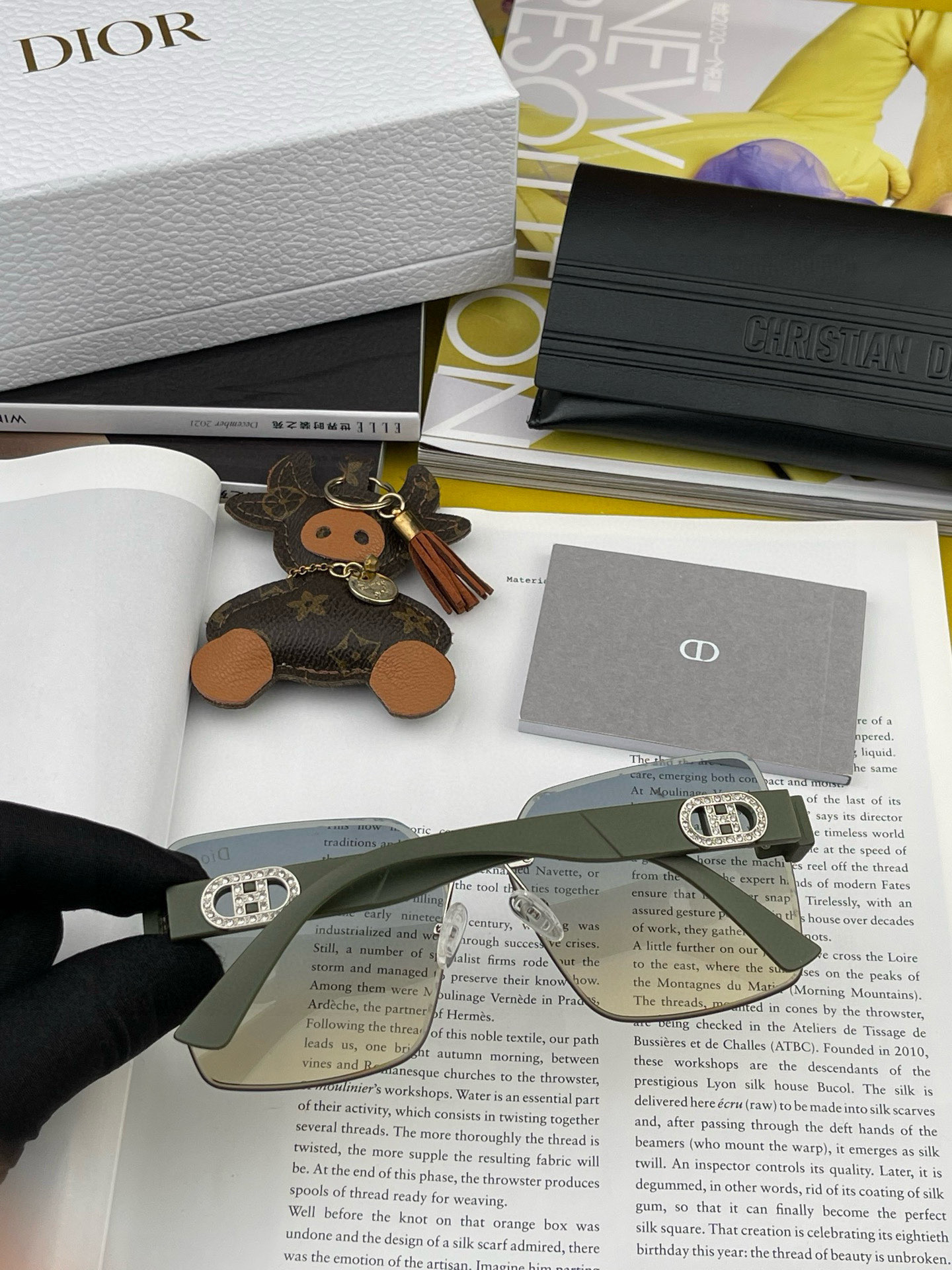 🔺 【DIOR-迪奥】2025开春新款 潮流爆款 时尚方框偏光太阳镜 高品质 佩戴舒适 网红潮款墨镜 女