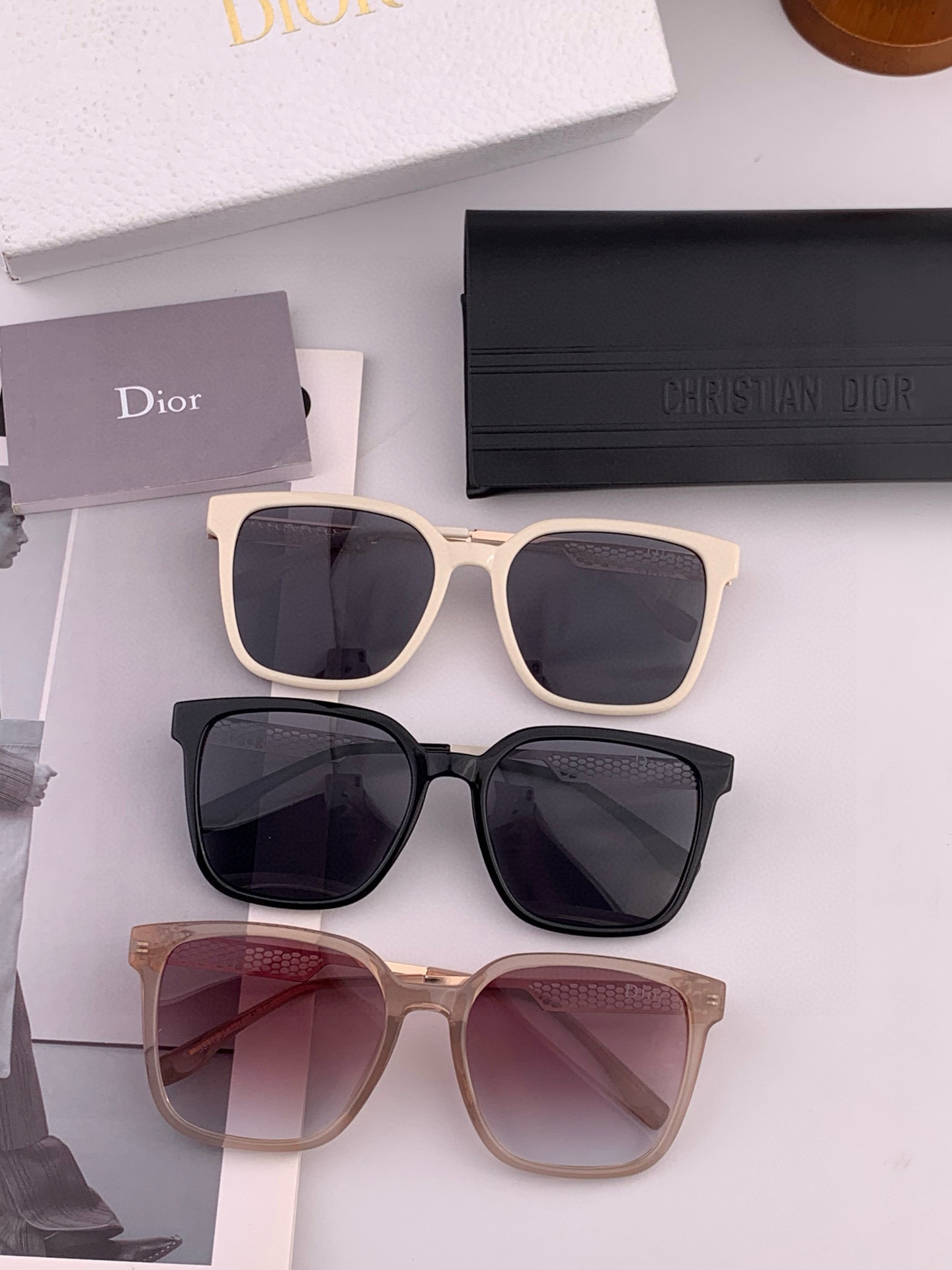 🔺 【DIOR】2025开春新款 潮流爆款 时尚方框偏光太阳镜 高品质 佩戴舒适 网红潮款墨镜 女士高清