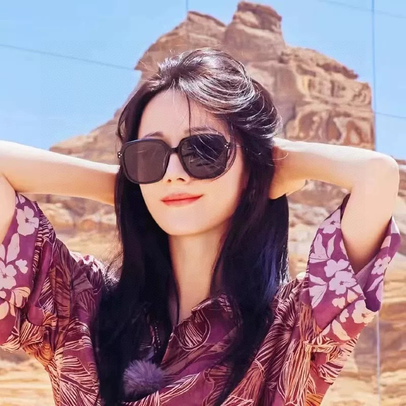 🔺 【GUCCI】2025开春新款 潮流爆款 时尚方框偏光太阳镜 高品质 佩戴舒适 网红潮款墨镜 女士高