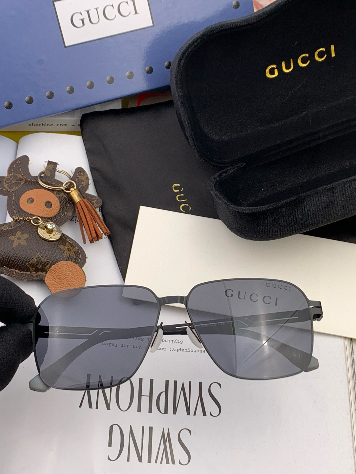 ♦️ GUCCI 2023新款男女情侣款太阳镜多边形墨镜iP电镀永不褪色 超轻超有弹性整幅眼镜无螺丝重要