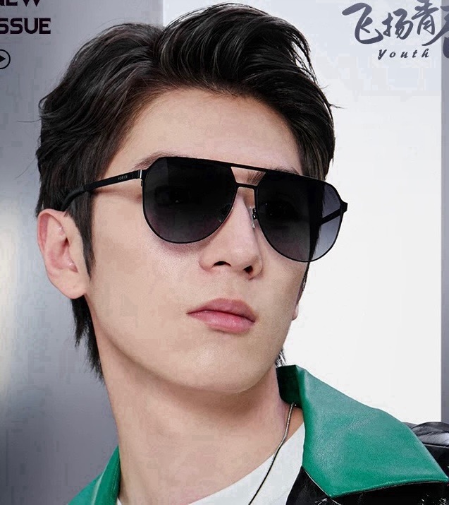 NO:574208,GUCC* 2025 new model for men and women, sun ip plating will never fade. Selling point: Ultra-light and super elastic, whole frame glasses without screws. The most important thing is that they are not broken, and the lenses are high-definition nylon polarized lenses. Model G0883 glasses, sunglasses, sunglasses, glasses, gucci19860909GUCC* 2025 新款男女情侣款太阳ip电镀永不褪色 卖点超轻超有弹性整幅眼镜无螺丝重要的是压不坏、镜片高清尼龙偏光镜片 型号G0883眼镜墨镜太阳镜,眼镜,gucci,glasses