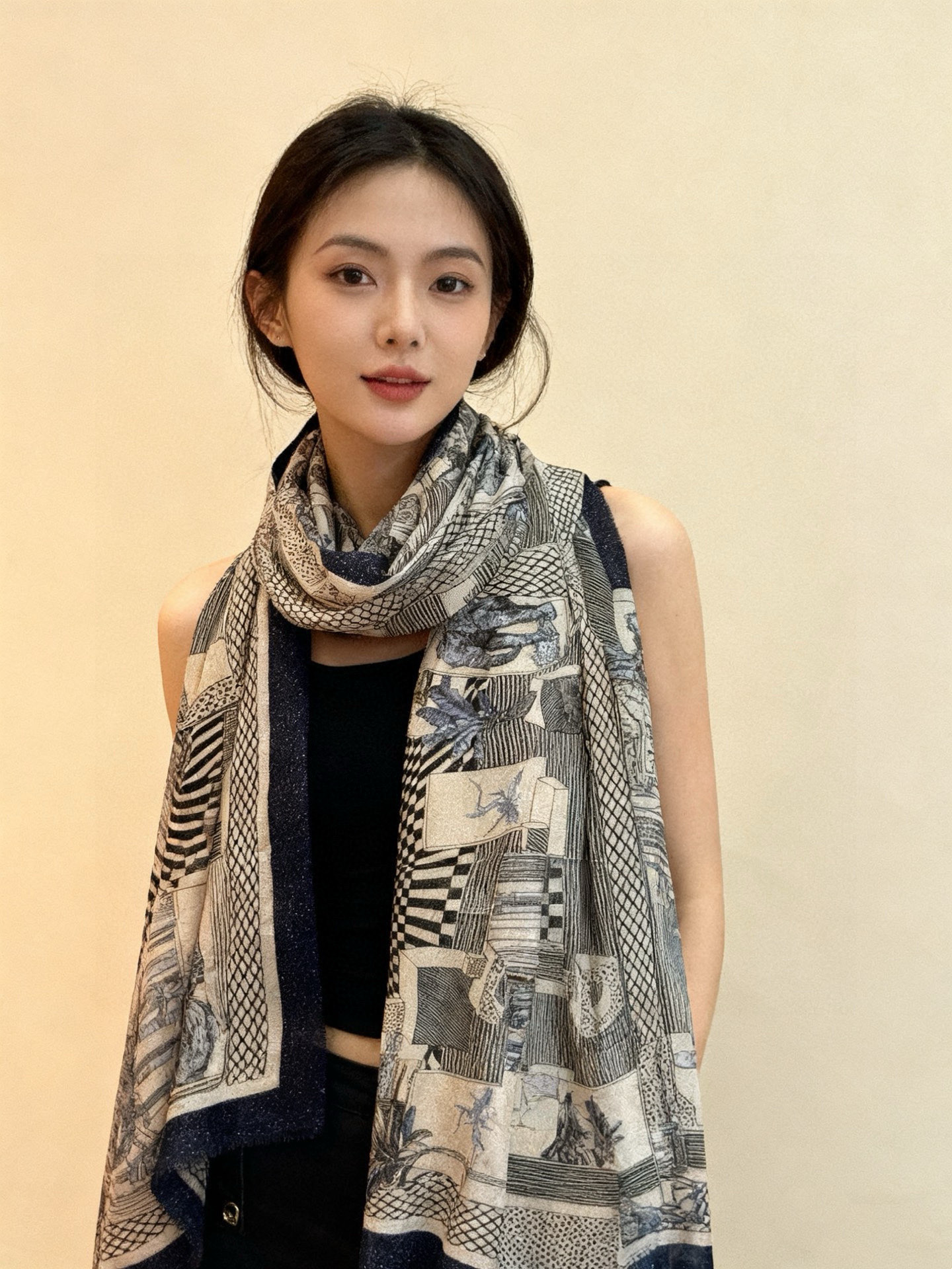 会发光发亮的围巾 爱马仕 专柜同步 买了都说好看羊绒印花‼️推荐💕顶级工艺超值‼️爱马仕专柜爆款🎁🎁羊绒