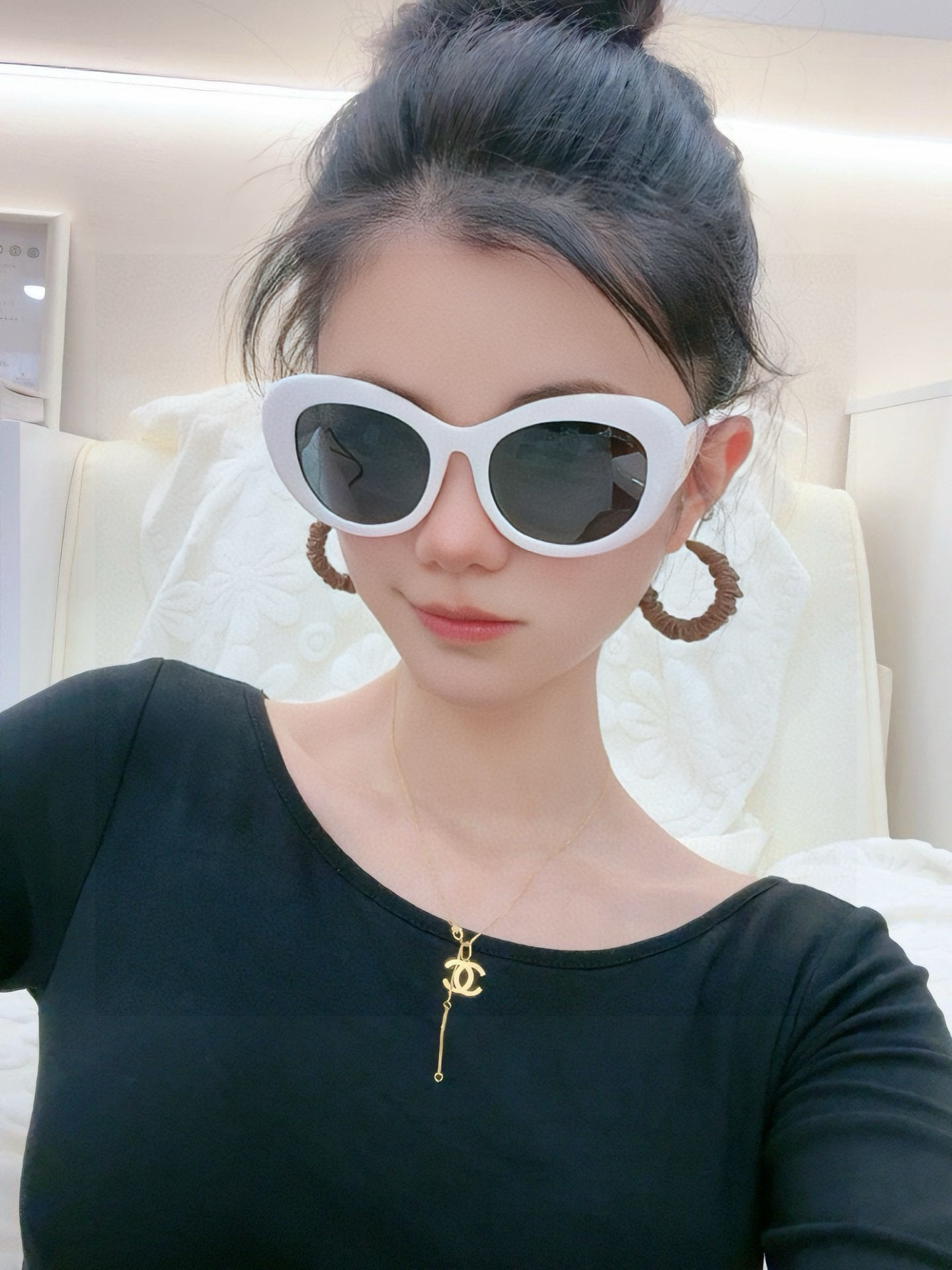 新品CHANEL 香奈儿太阳镜以独特魅力和前卫风格诠释春夏最新眼镜，质感超好佩带舒适 型号：CH0602