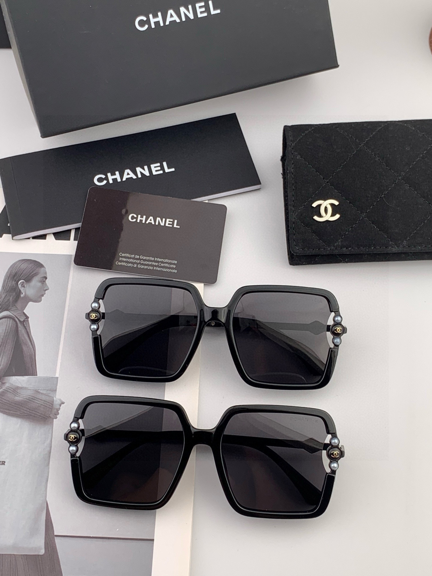 新品CHANEL 香奈儿太阳镜以独特魅力和前卫风格诠释春夏最新眼镜，质感超好佩带舒适 型号：CH5236