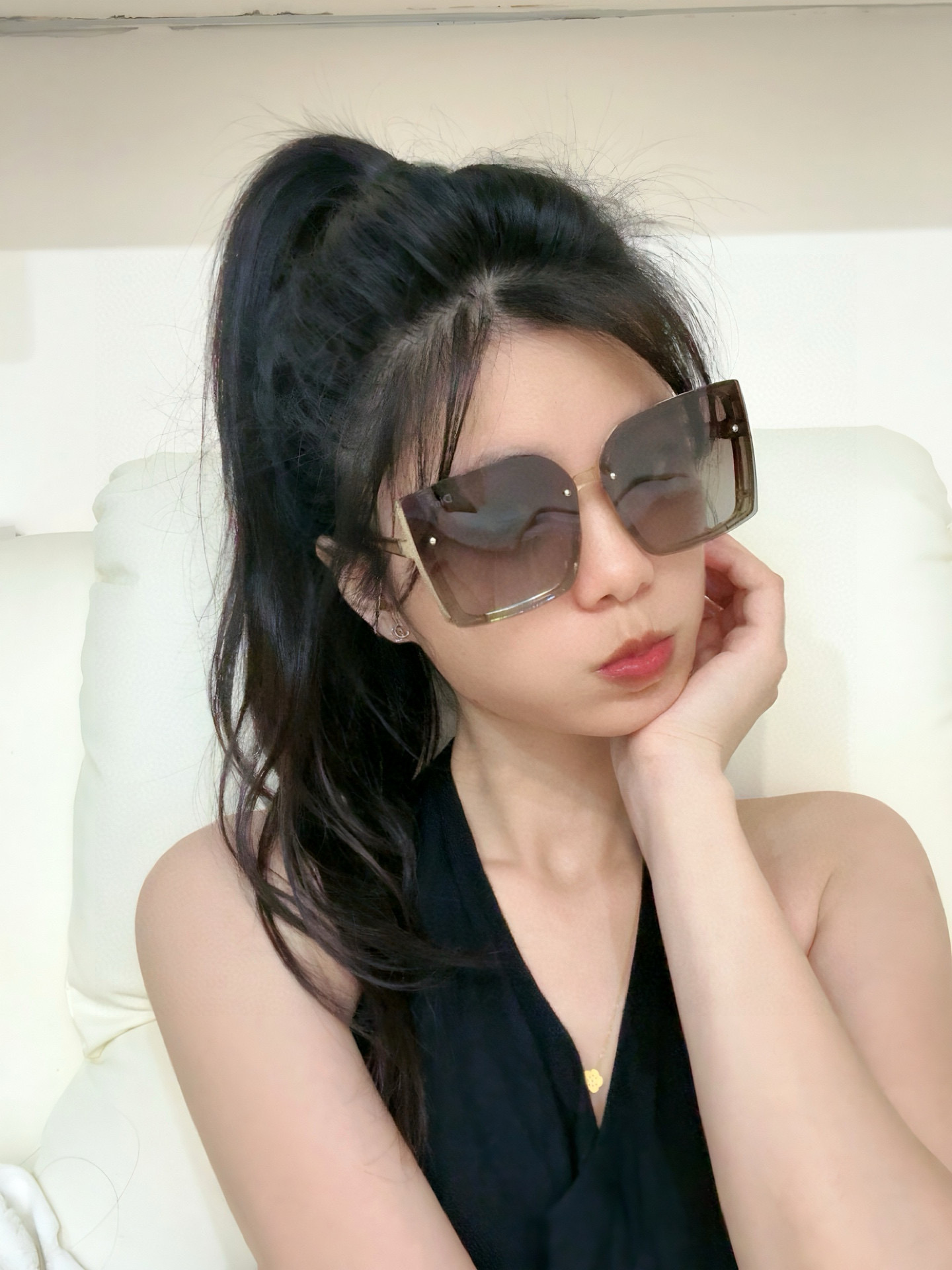 DIOR 开春新款 潮流爆款 时尚方框太阳镜 高品质 佩戴舒适 网红潮款墨镜 型号CD2985