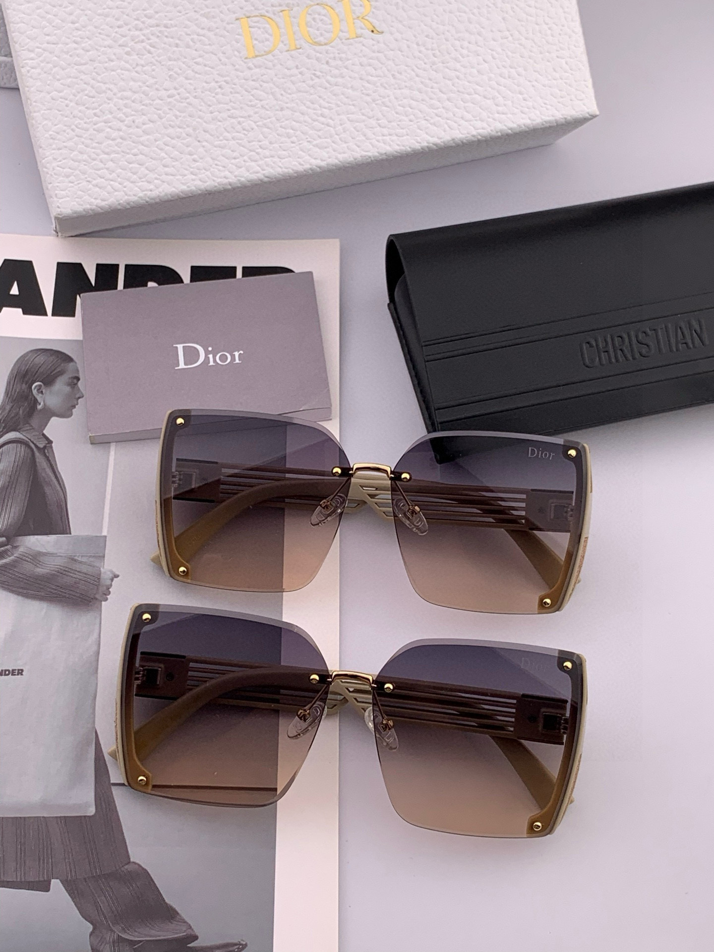 🔺 【DIOR-迪奥】2025开春新款 潮流爆款 时尚方框太阳镜 高品质 佩戴舒适 网红潮款墨镜 女士高