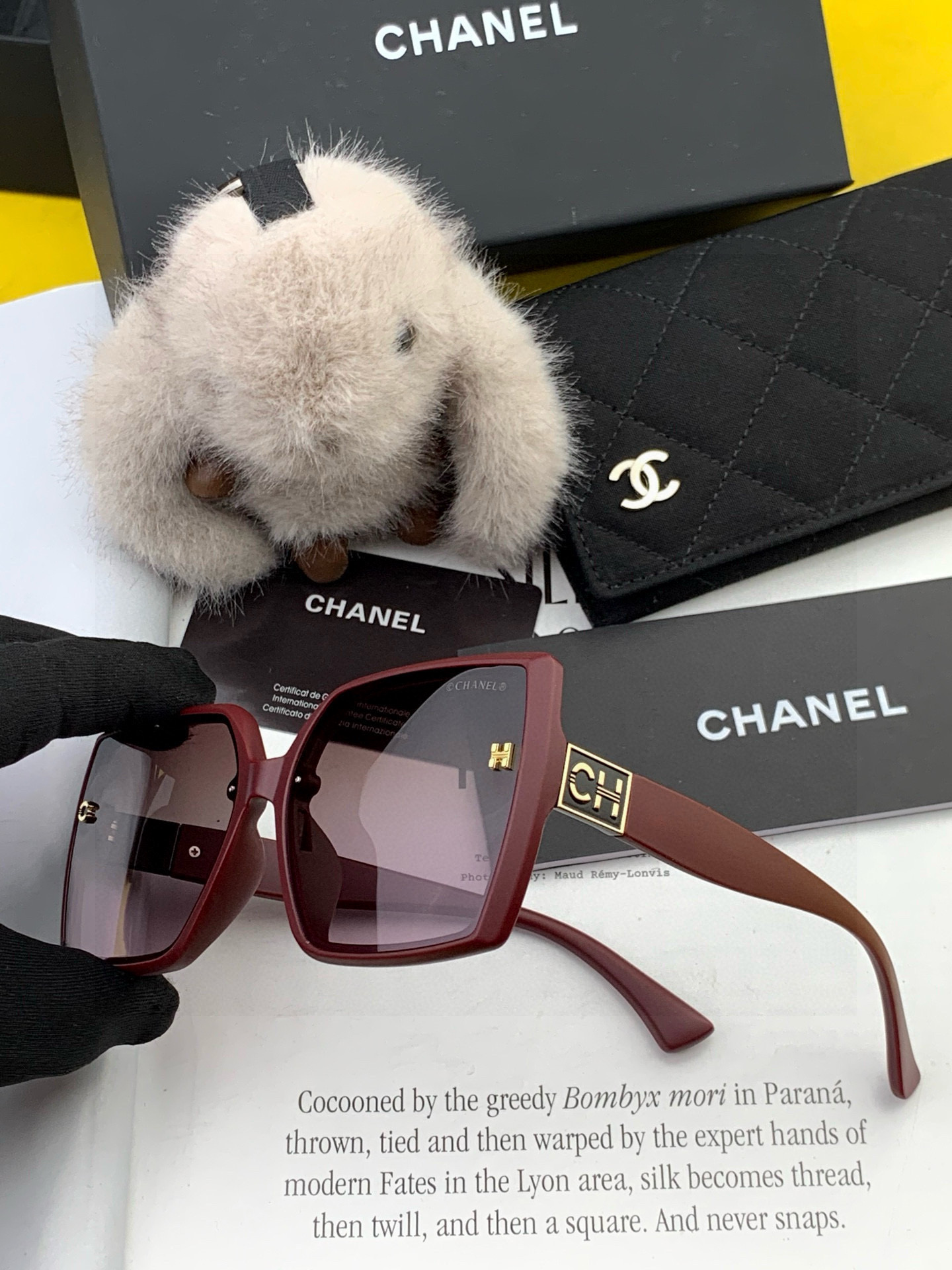 香奈儿 2025开春新款太阳镜 各路网红纷纷带起气场满分‼️ 俏皮甜美.上脸效果更佳.金属质感超好 型号