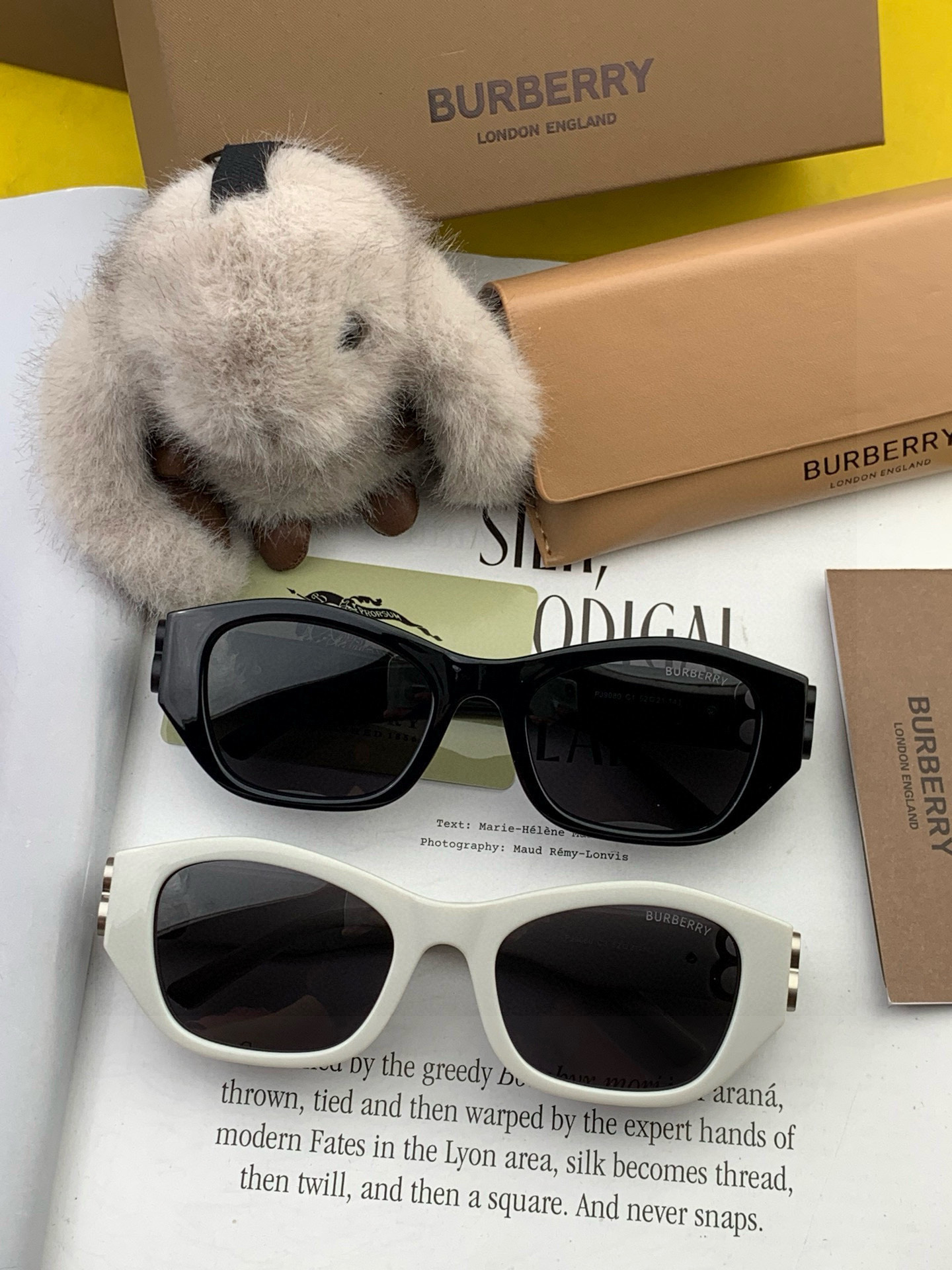 【偏光系列太阳镜】🎈原版出货 巴宝莉网红超爆款💙经典奢华全球风[强][酷][亲亲] 时尚方框太阳镜[得意