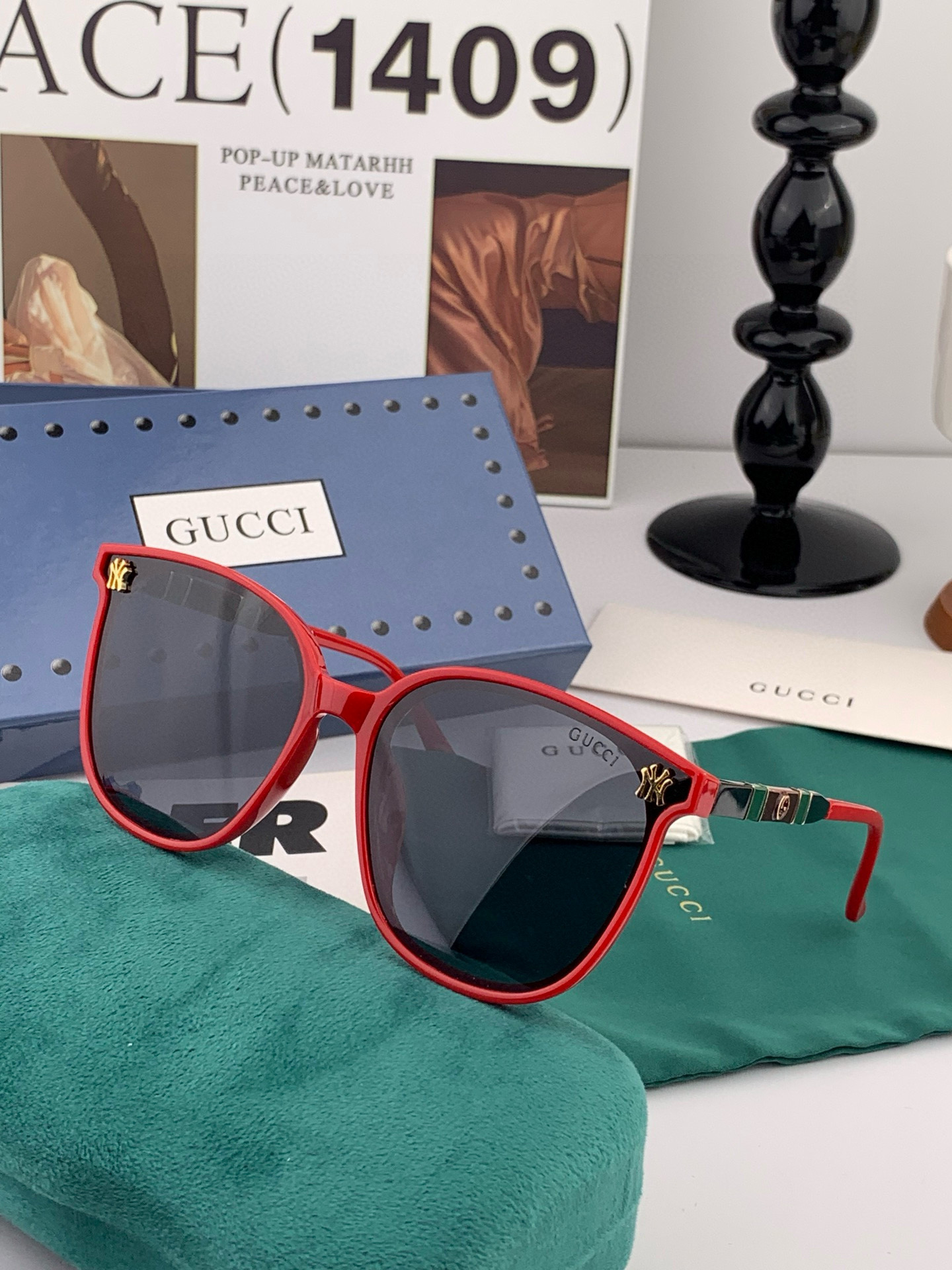 【TR偏光系列】 Gucci联名系列限量版经典的圆框设计，不挑脸型，无论搭配大衣还是连衣裙都非常显气质偏