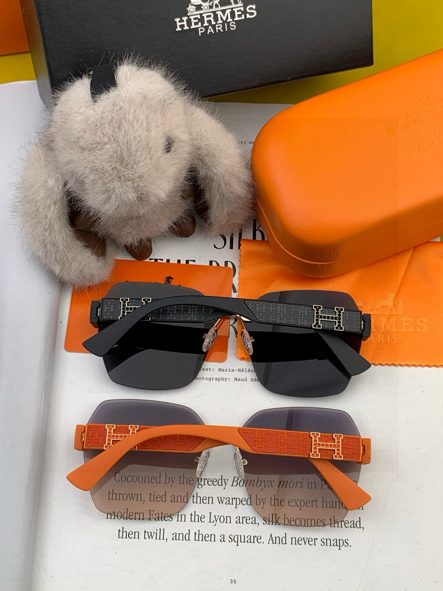 爱马仕 经典的方框设计，不挑脸型，无论搭配大衣还是连衣裙都非常显气质镜片预防紫外线 型号：H5551