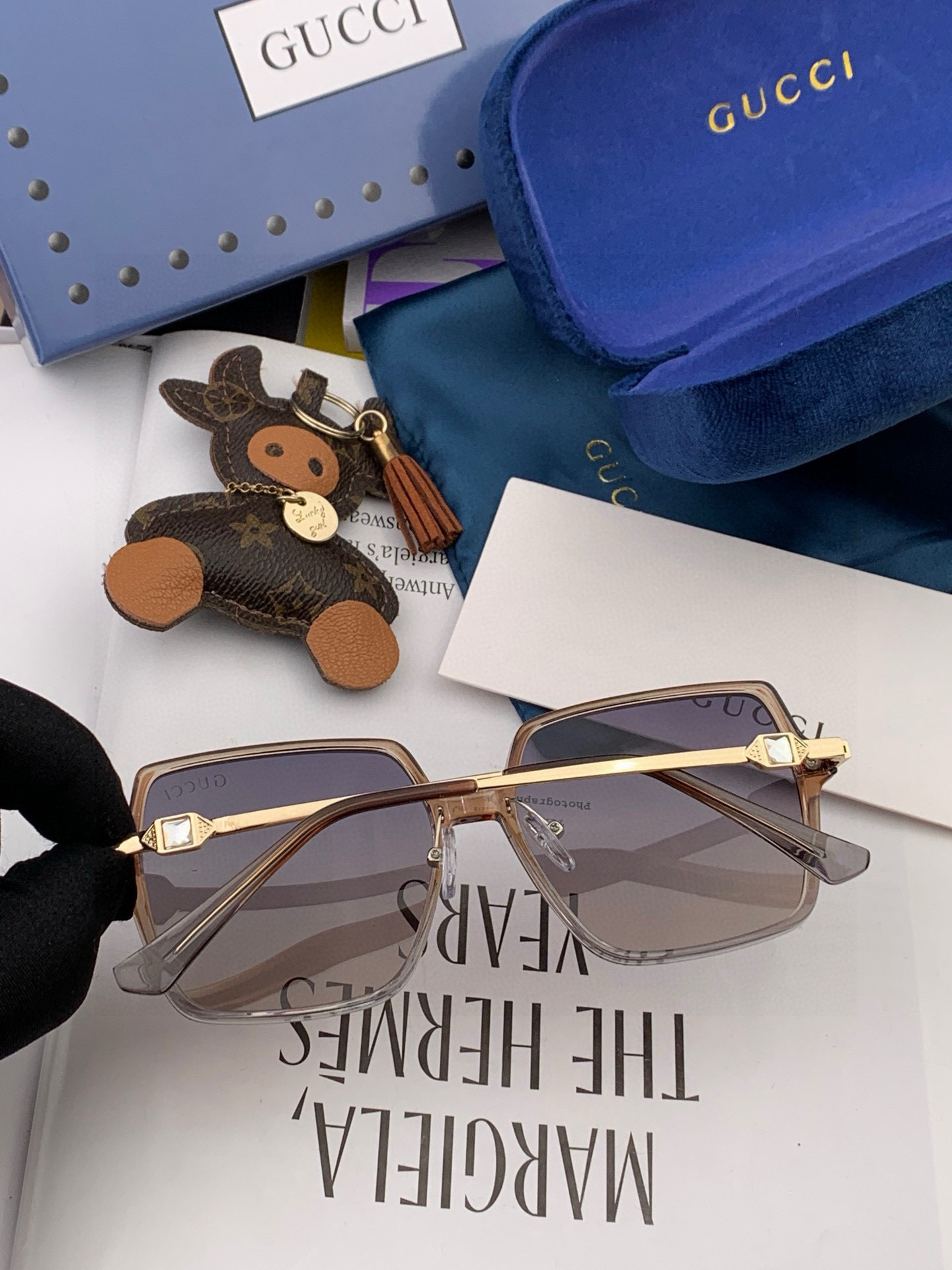 🔺Gucci🔻 古奇2025年新款太阳镜 精致优雅镶钻设计 佩戴舒适值得推荐🔝🔝型号：G1307