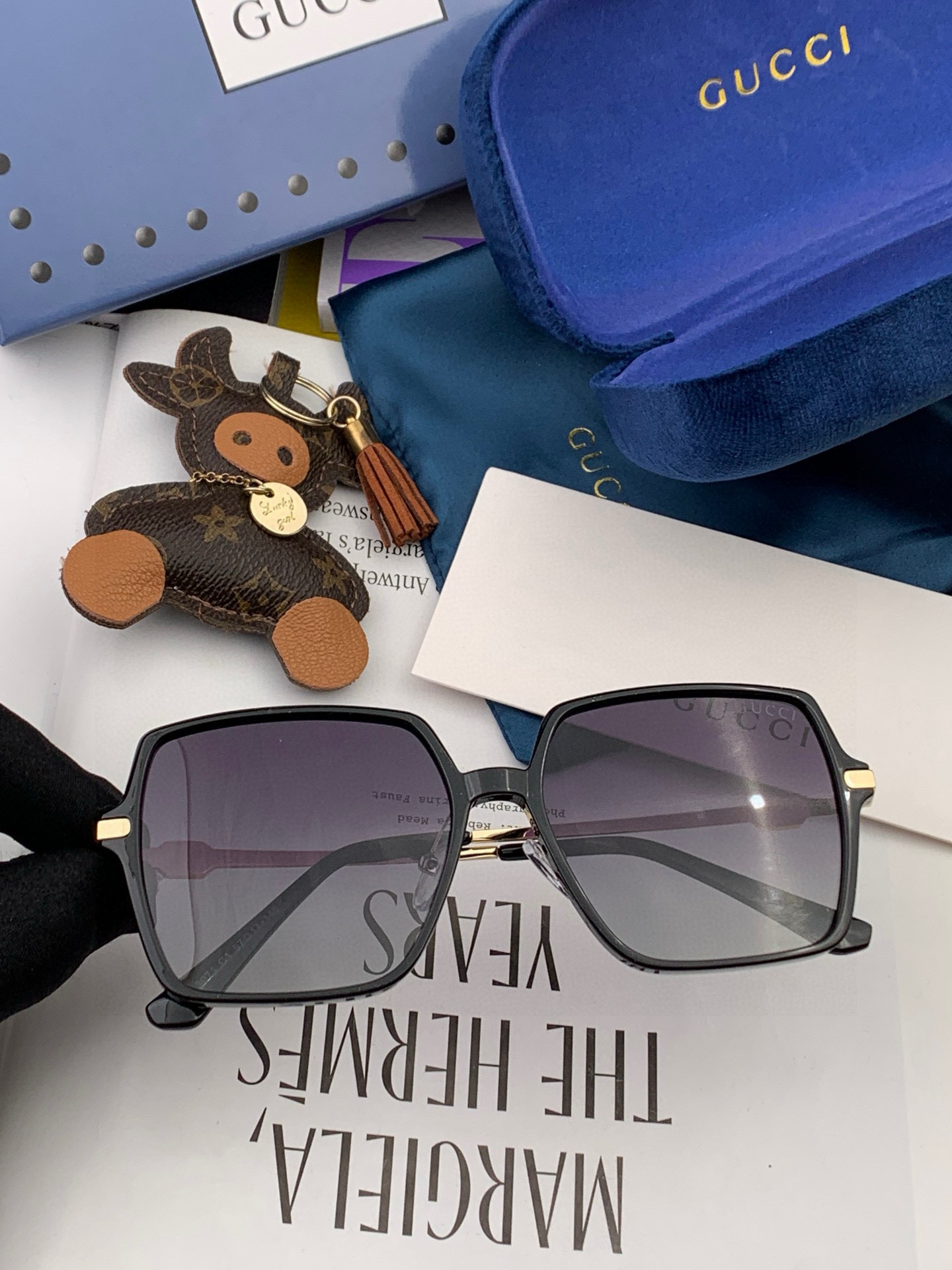 🔺Gucci🔻 古奇2025年新款太阳镜 精致优雅镶钻设计 佩戴舒适值得推荐🔝🔝型号：G1307