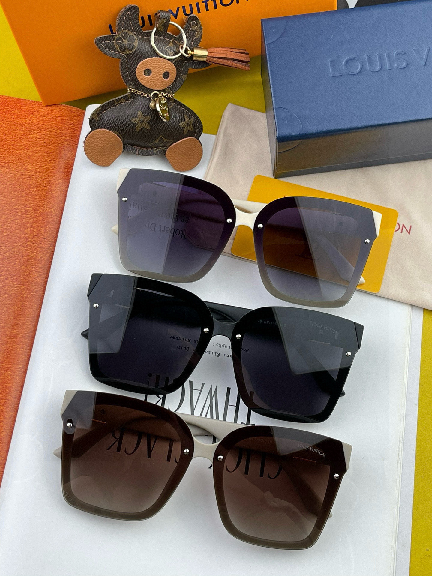 【TR偏光系列】lv大框太阳镜墨镜经典的方框设计，不挑脸型，无论搭配大衣还是连衣裙都非常显气质偏光镜片预