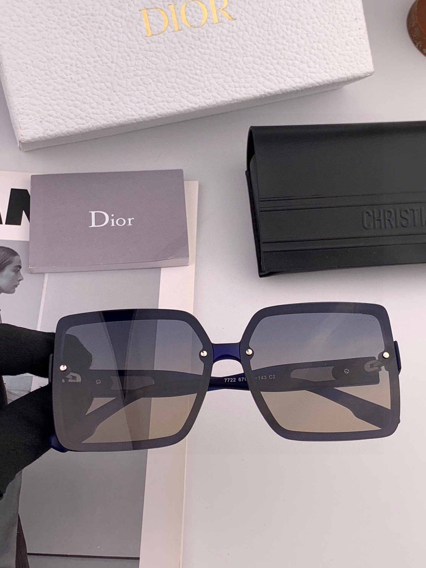 🔺 【DIOR-迪奥】2025开春新款 潮流爆款 时尚方框偏光太阳镜 高品质 佩戴舒适 网红潮款墨镜 女