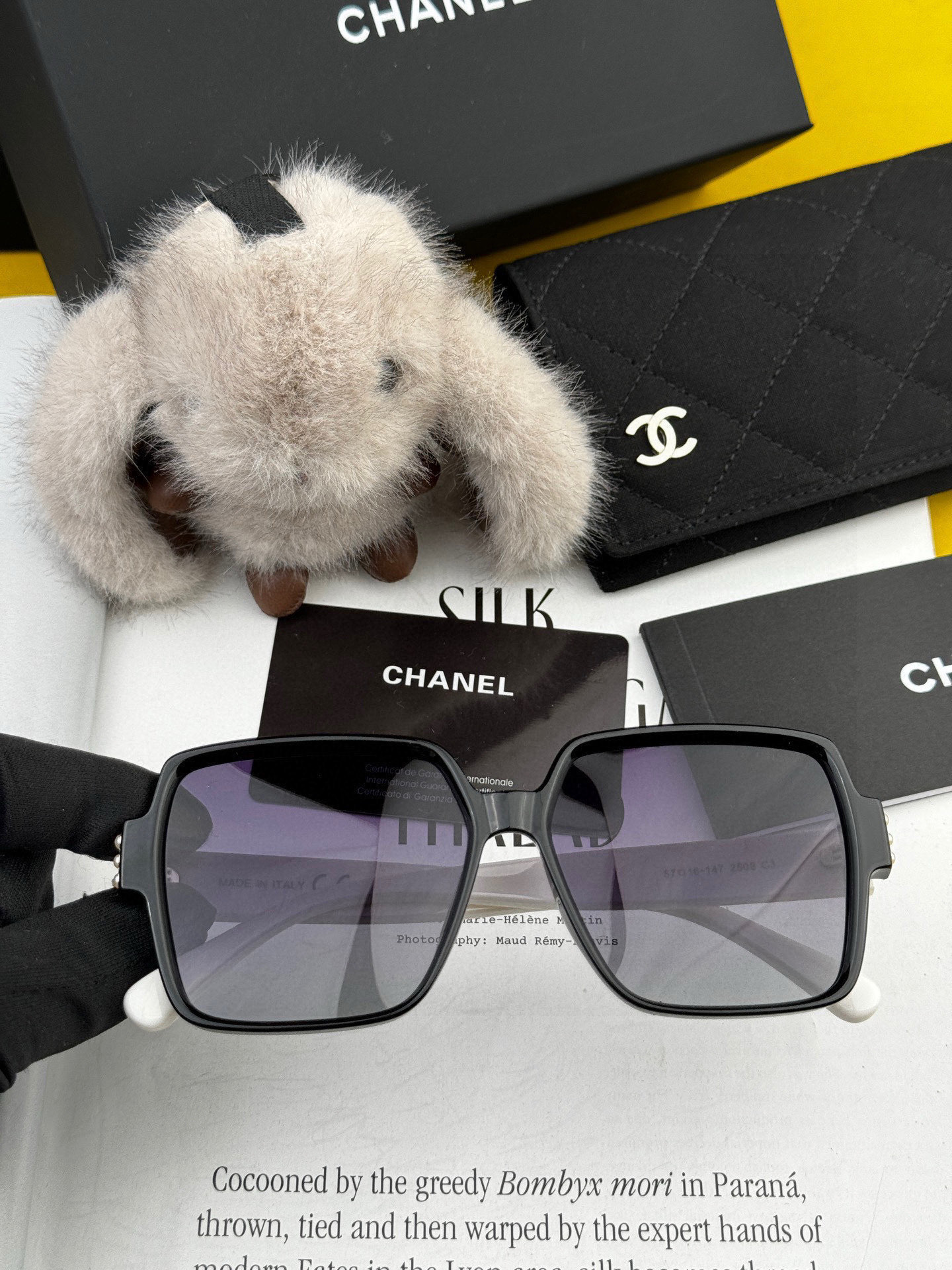 【CHANEL】香奈儿 2025新款潮流爆款 时尚方框太阳镜 佩戴舒适 网红潮款墨镜 女士高清加厚偏光太