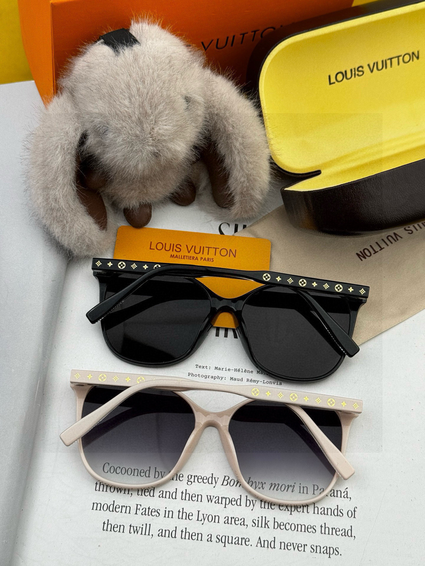 LV 太阳镜潮品官网模特同款 [玫瑰][玫瑰]四叶草🍀精致个性设计简约时尚 高品质值得拥有绝对潮爆整个夏