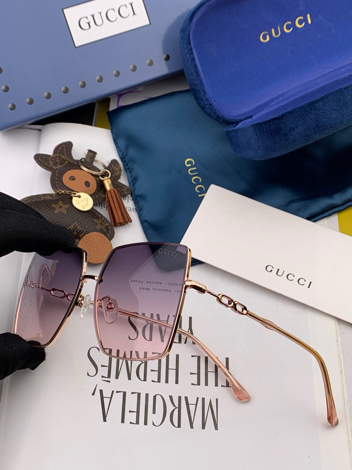 GUCCI-古驰意大利进口🇮🇹2025时尚潮流奢华装饰太阳眼镜 高清偏光太阳镜明星海报款 超高复杂工艺 