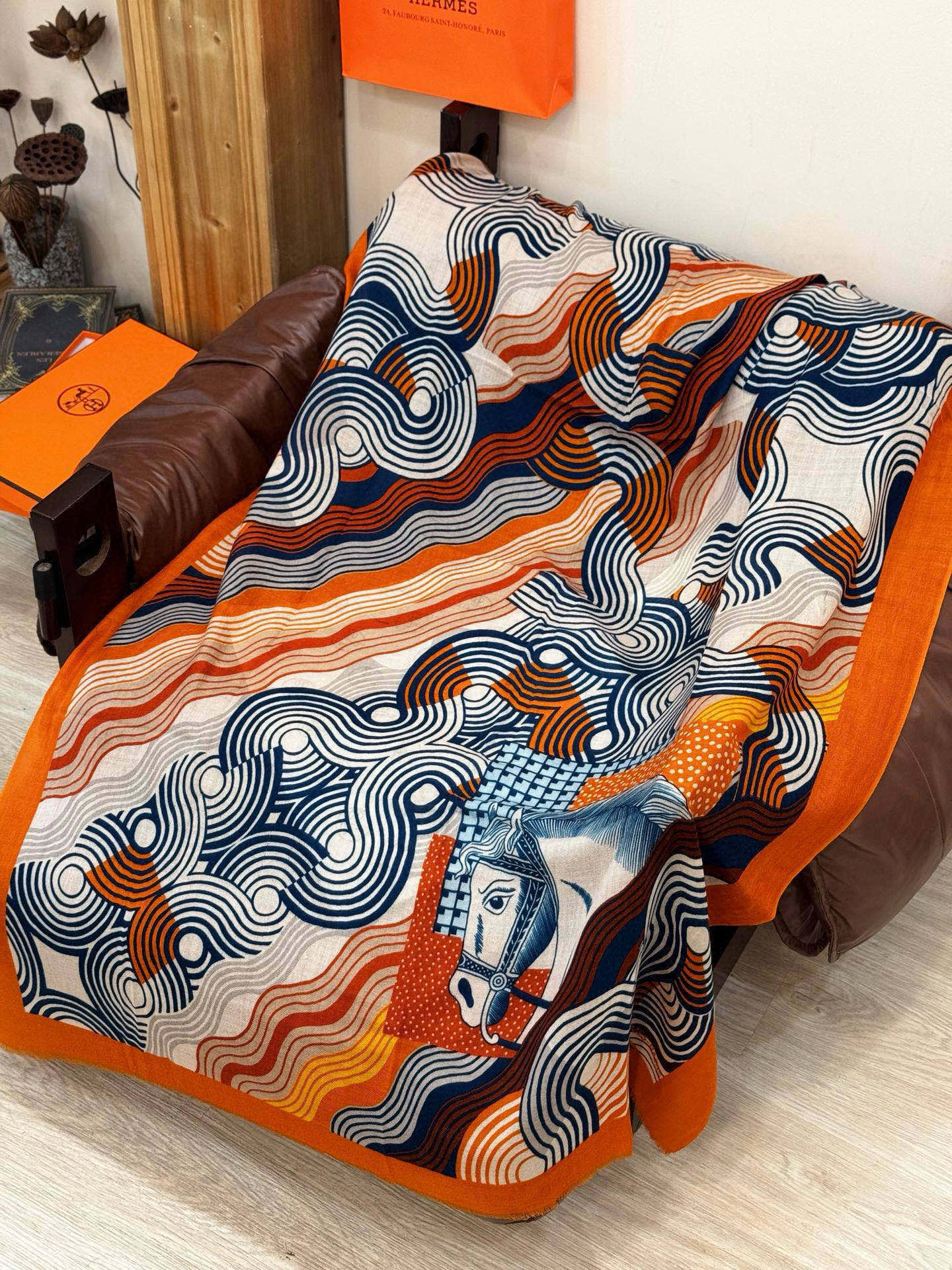 新款🆕🏇🏇买了都说好看‼️推荐💕顶级工艺超值‼️爱马仕专柜爆款🎁💟立体呈现图案纹路实物档次极高👍👍特殊工