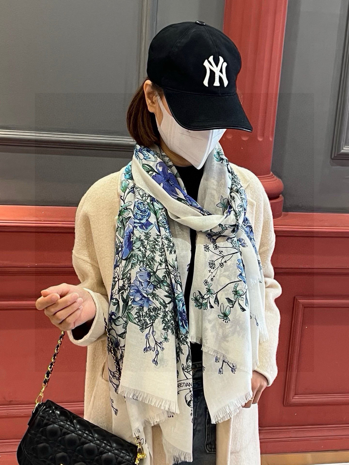 会发光发亮的围巾💃🏻💃🏻D家【D花香明媚】‼️抢‼️VIP推荐 ‼️👍下手一定要快【高端 大爱 ‼️纯羊