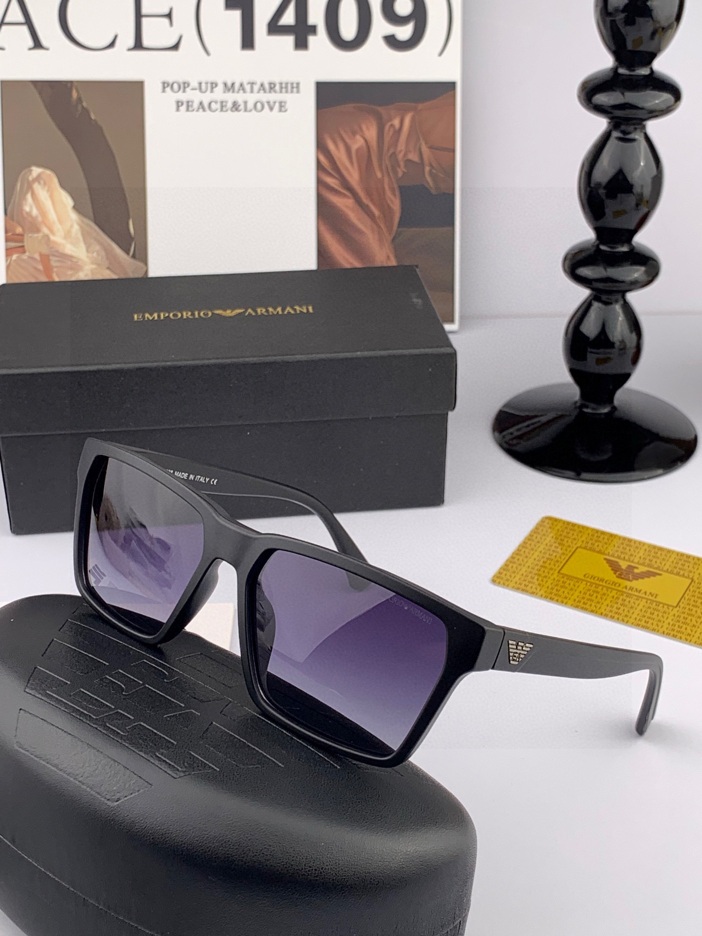 【阿玛尼】2025新款超百搭金属尼龙太阳镜、造型轮廓超大镜框完美修饰脸型，时尚超级百搭 ！型号：A810