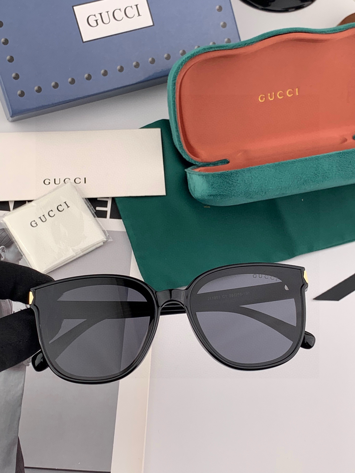 🔺 【GUCCI】2025开春新款 潮流爆款 时尚方框偏光太阳镜 高品质 佩戴舒适 网红潮款墨镜 女士高