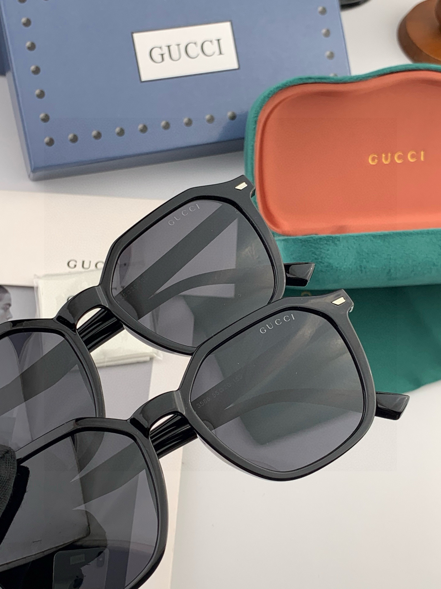 Gucci古奇 新款连体驶驾镜墨镜出行必众备多明星同款 太阳镜 男女太士阳镜飞行 型号：G6358