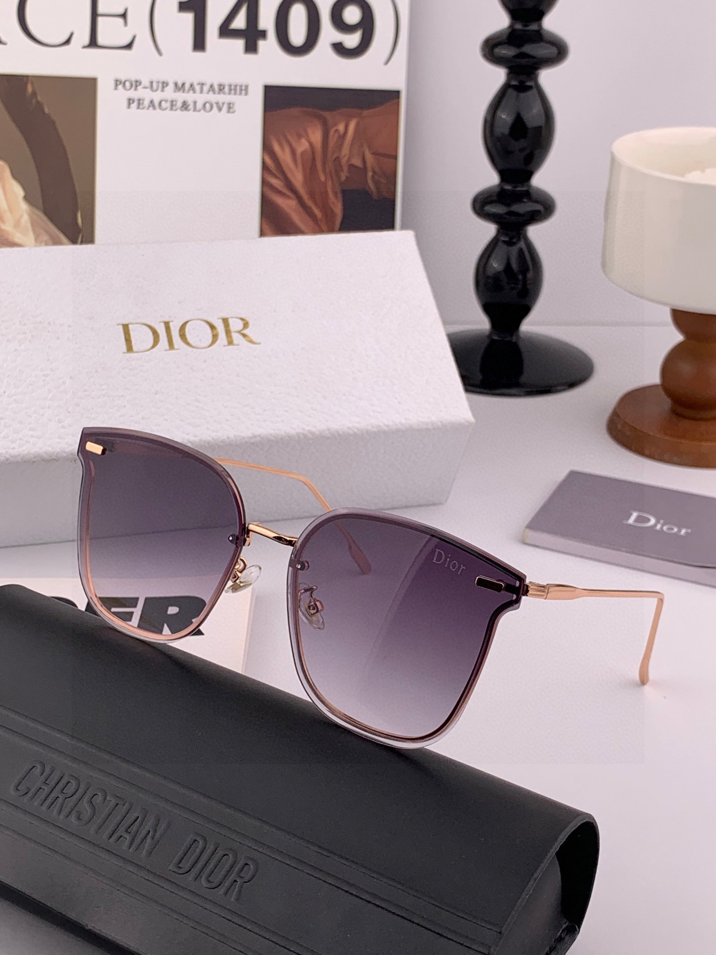 DIOR 2025新款女士方框太阳眼镜 开车墨镜 新款金属无框太阳镜 时尚大方 舒适轻盈 精致奢华 超轻