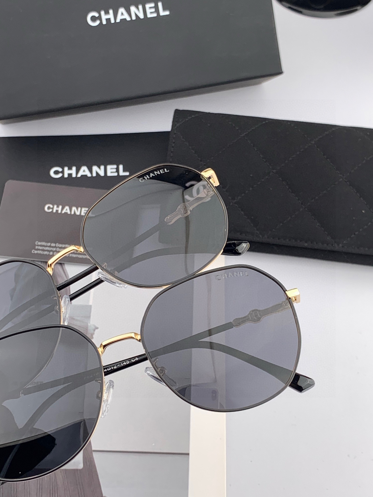 🔺 香奈儿 🔻2025官方新款 众多明星同款[色]‼️‼️新款大框偏光墨镜 🌈🌈宝丽来超清加厚太阳镜🔝🔝