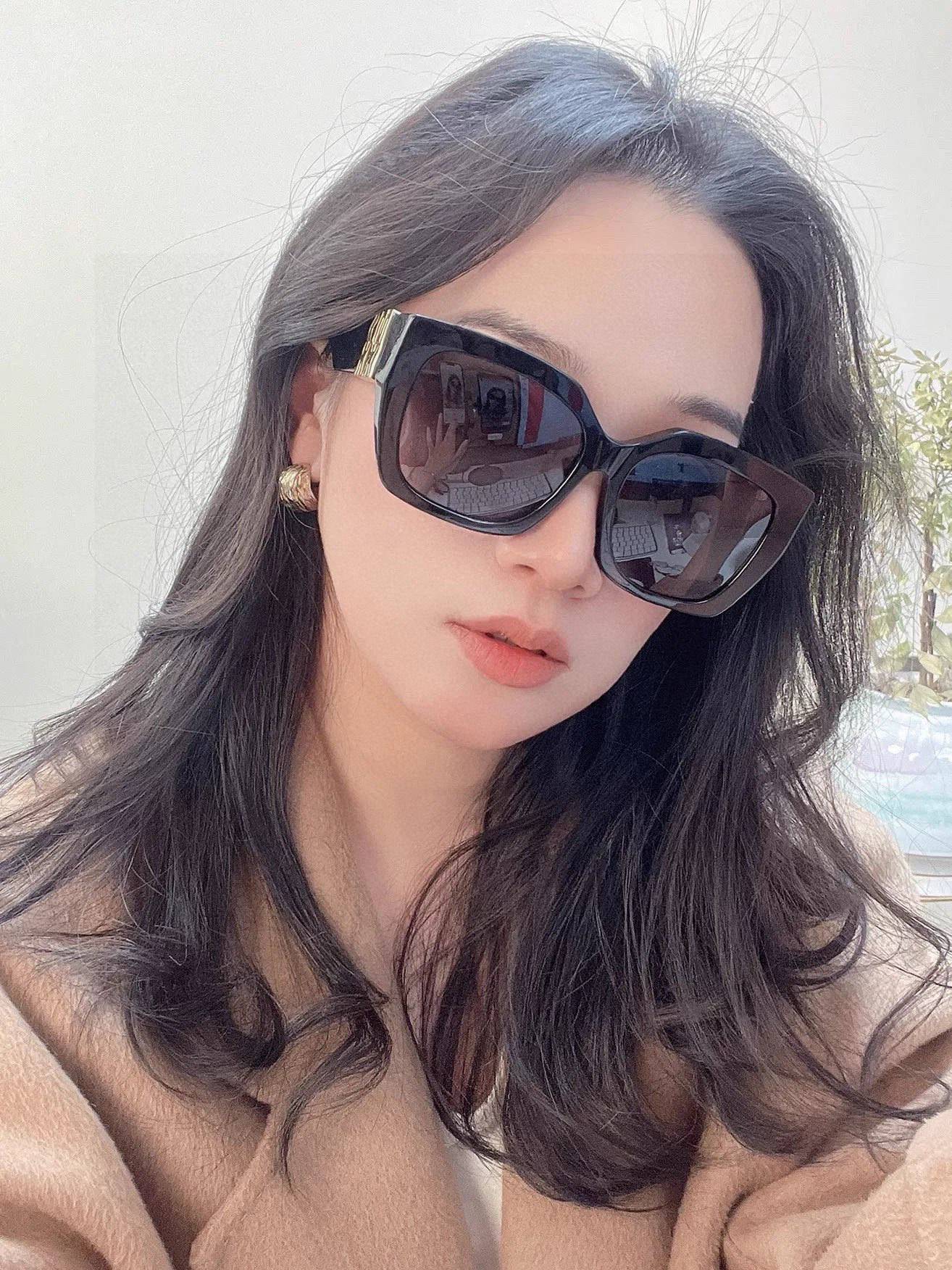 【DIOR】2025新款潮流爆款 时尚方框太阳镜 佩戴舒适 网红潮款墨镜 女士高清加厚偏光太阳镜🕶️ 🎉