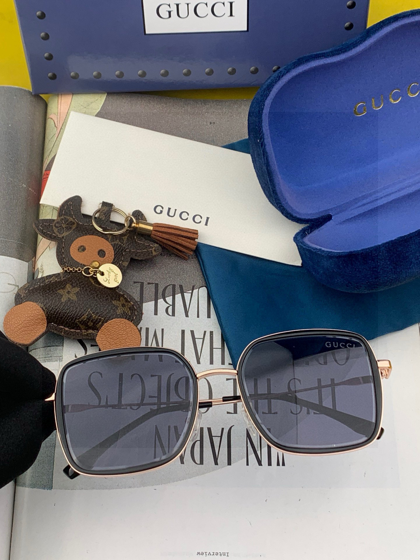GUCCI 2025开春新款太阳镜 各路网红纷纷带起气场满分‼️ 俏皮甜美.上脸效果更佳.金属质感超好 