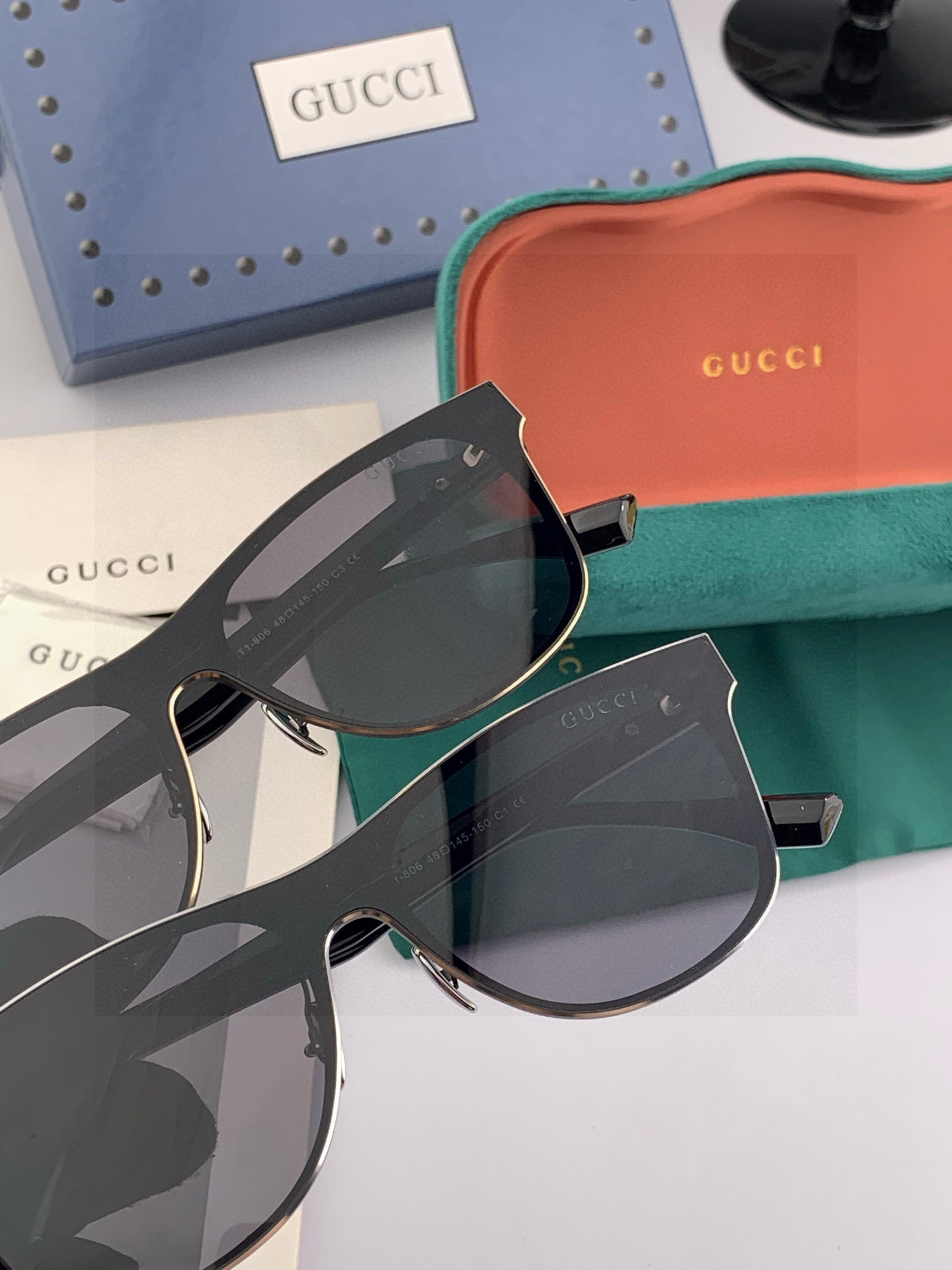 连体镜GUCCI2025开春新款一体镜 大框太阳镜男女同款 😎 爆款大框尼龙太阳镜 超逼格超酷 镜腿品牌