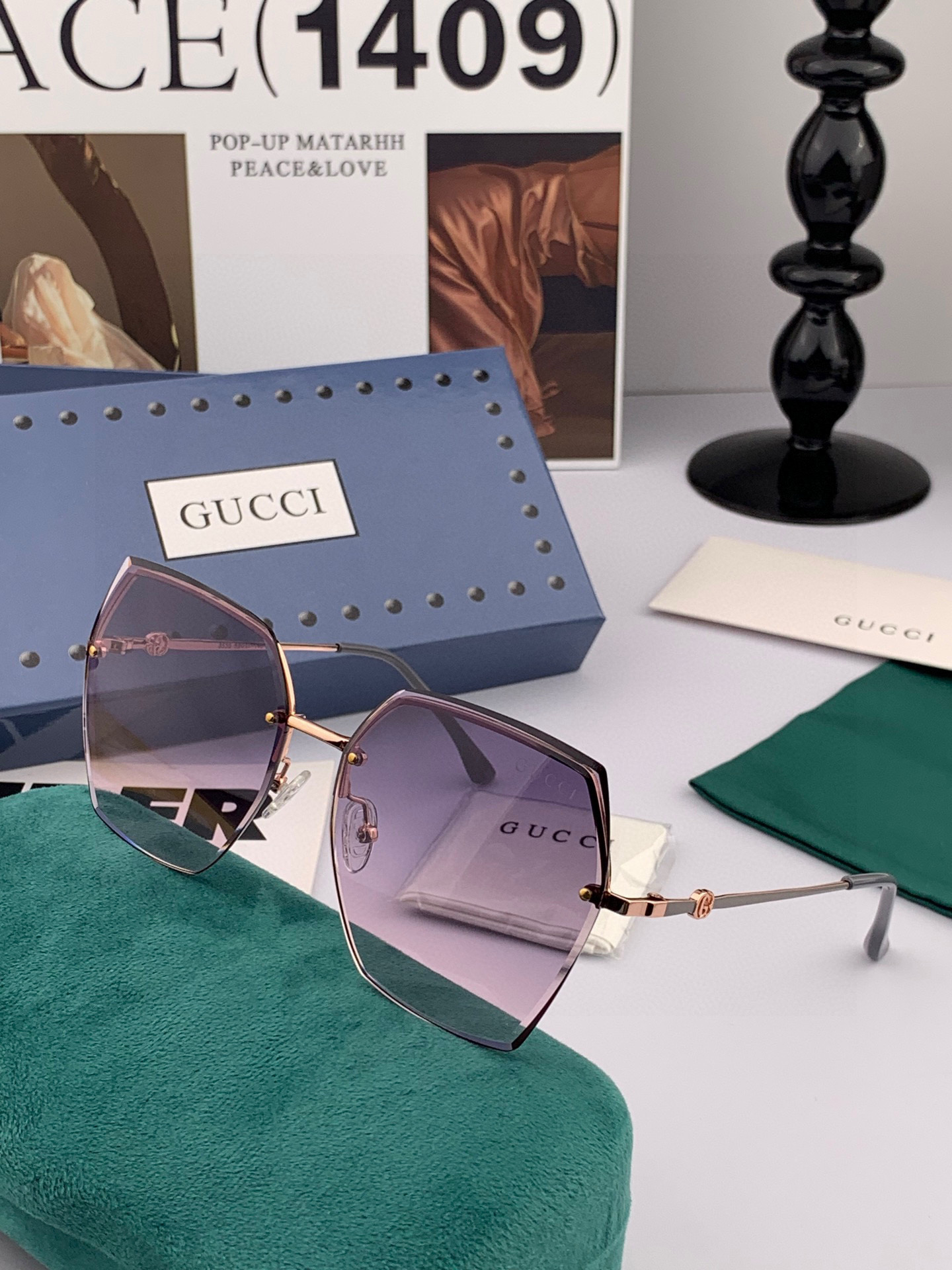 【GUCCI】 新款尼龙太眼镜，无框钻石 切边更有质感，大气女人范儿，大脸小脸都好看 ！型号：G1240