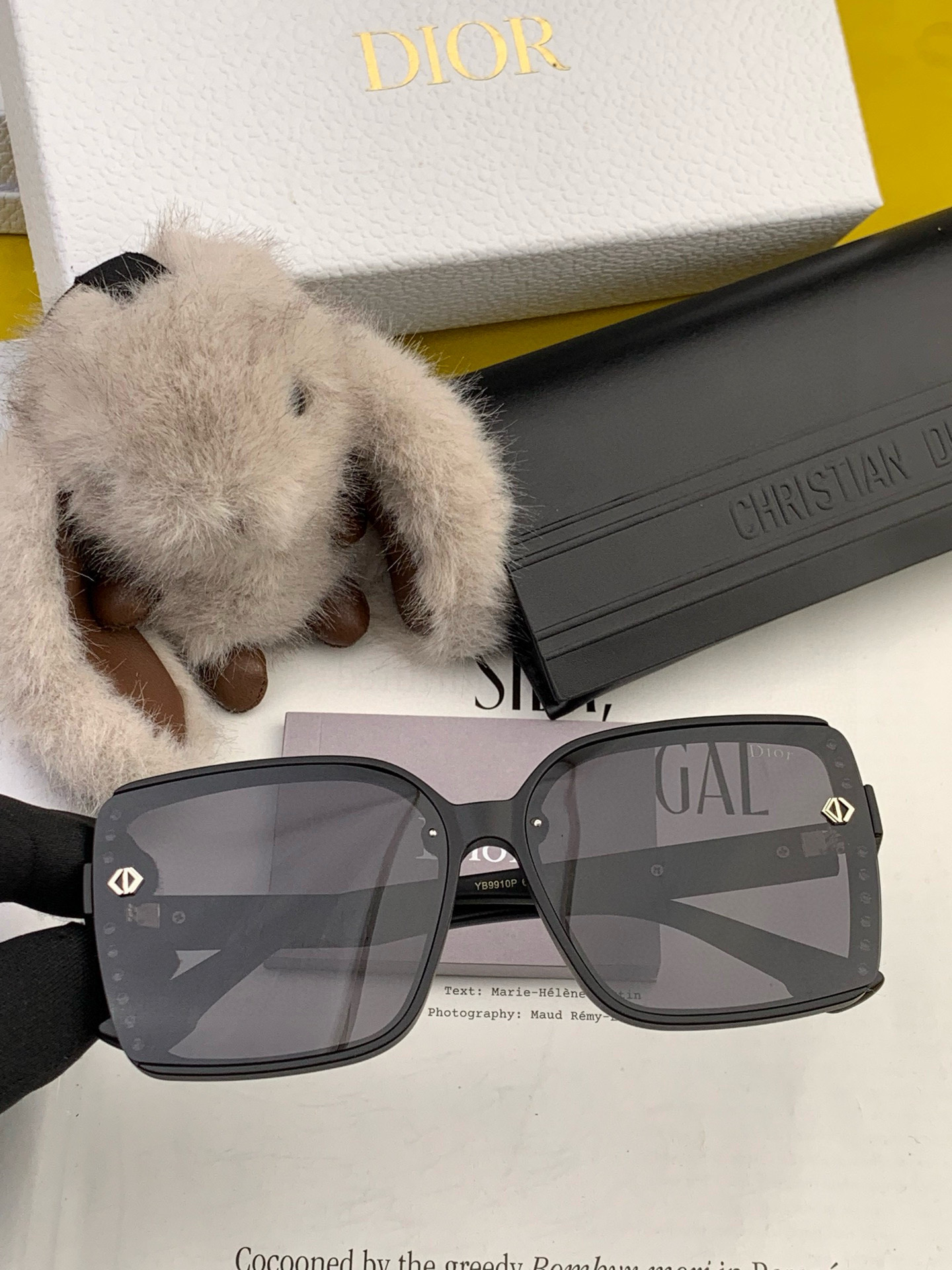 🔺 【DIOR-迪奥】2025开春新款 潮流爆款 时尚方框偏光太阳镜 高品质 佩戴舒适 网红潮款墨镜 型
