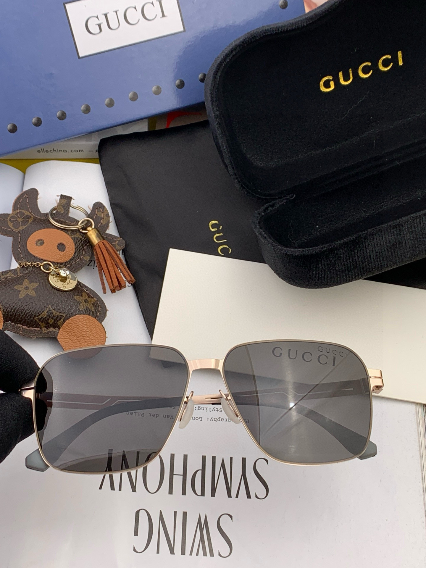 ♦️ GUCCI 2025新款男女情侣款太阳镜多边形墨镜iP电镀永不褪色 超轻超有弹性整幅眼镜无螺丝重要