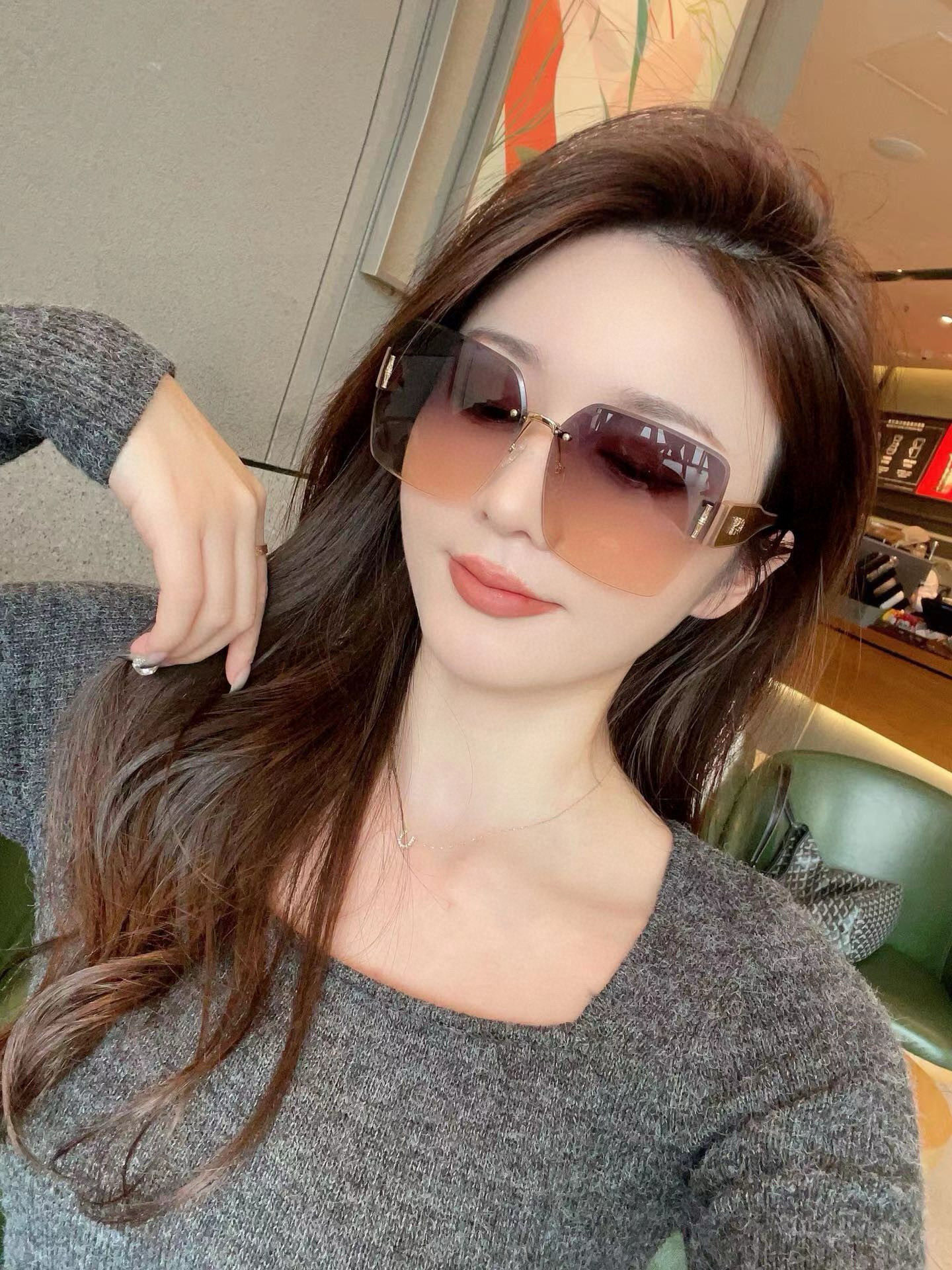 🔺 【香奈儿】2025开春新款 潮流爆款 时尚方框偏光太阳镜 高品质 佩戴舒适 网红潮款墨镜 女士高清加