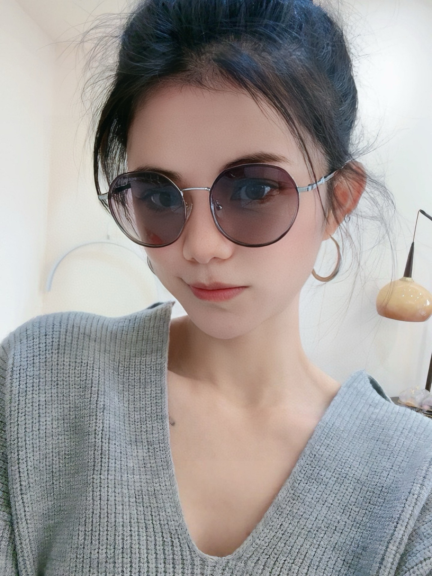 香奈儿 2025开春新款太阳镜 各路网红纷纷带起气场满分‼️ 俏皮甜美.上脸效果更佳.金属质感超好 型号