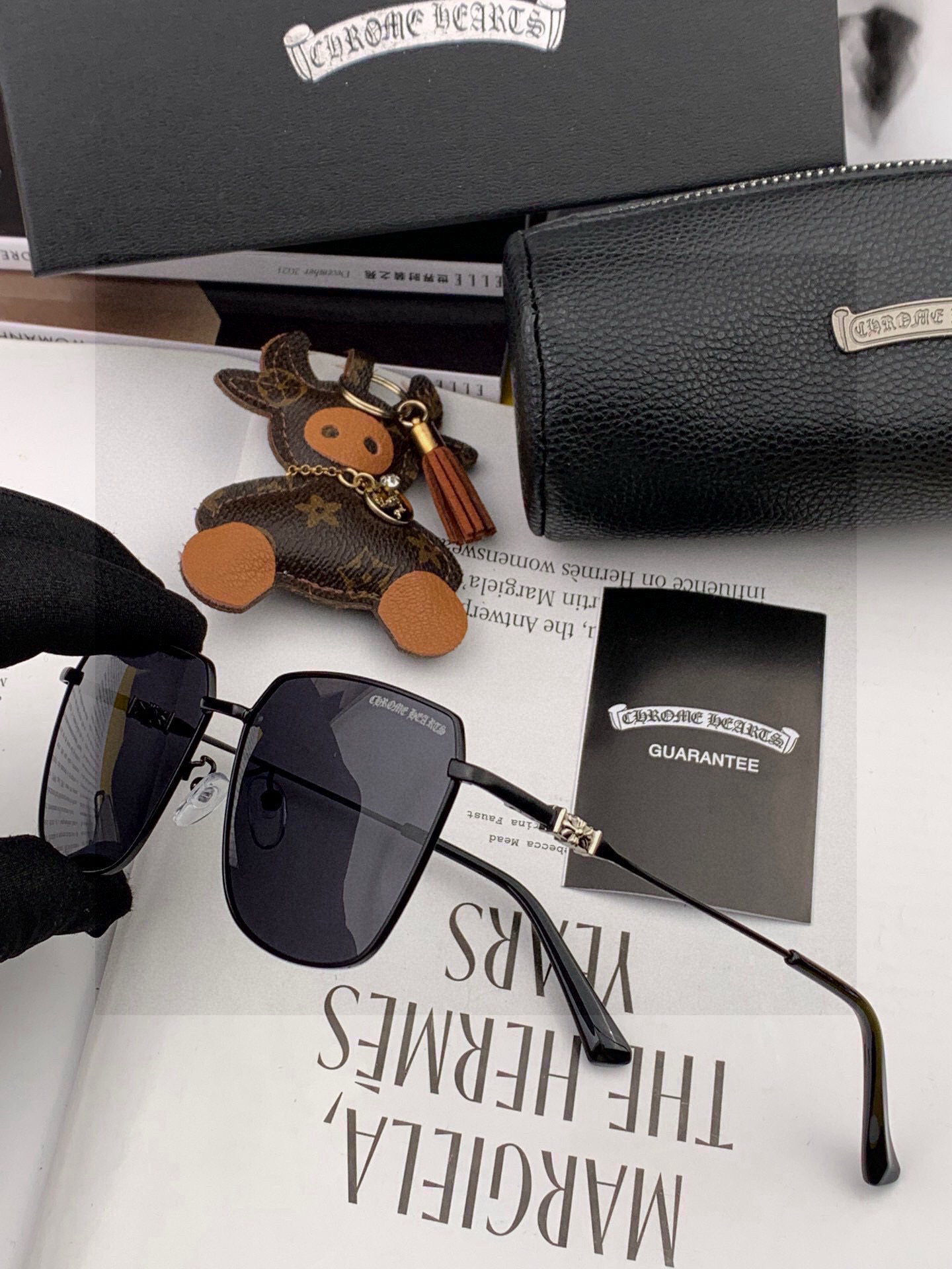 CHROME HEART 克罗心新款太阳眼镜 太阳镜墨镜 风镜设计理念！ KLX91936