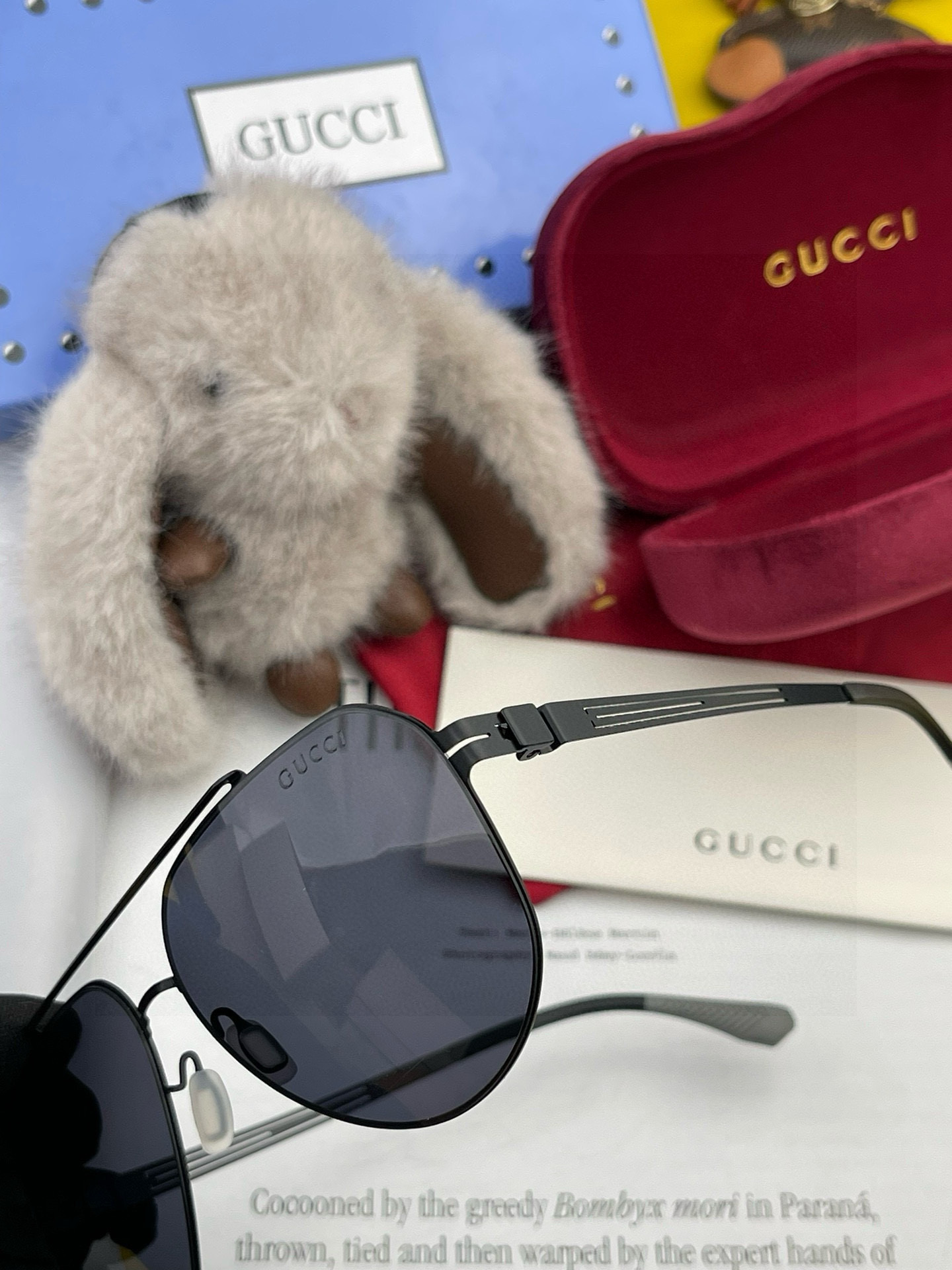 ♦️ GUCCI 2025新款男女情侣款太阳镜iP电镀永不褪色 超轻超有弹性整幅眼镜无螺丝重要的是压不坏