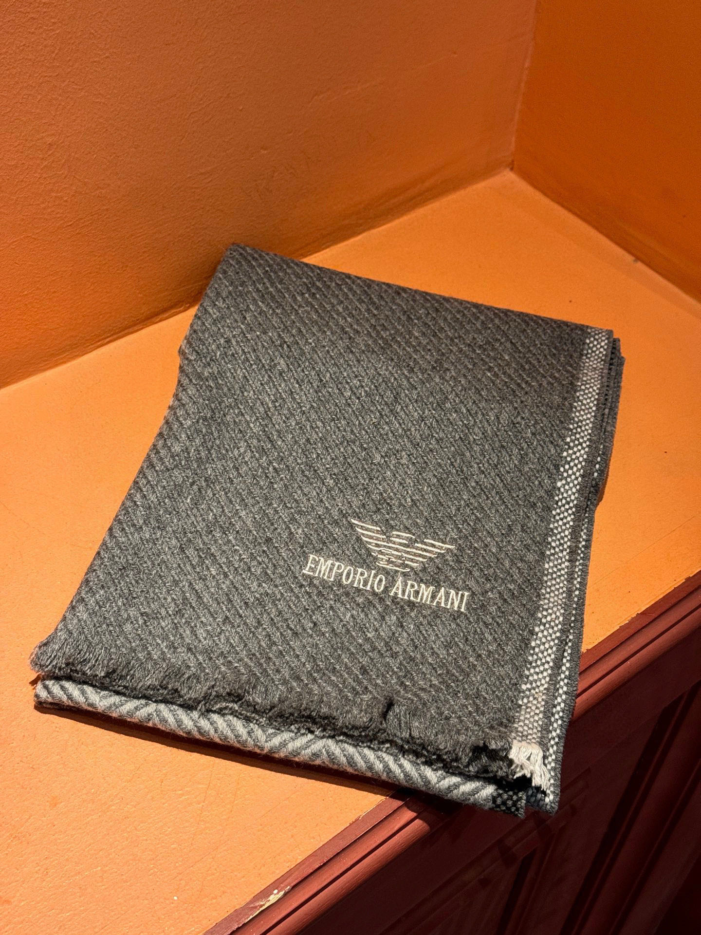 EMPORIO ARMANI。EA阿玛尼。秋冬新品，男士羊绒围巾。，无敌贴身质感，弹力极好，超级搭配王，