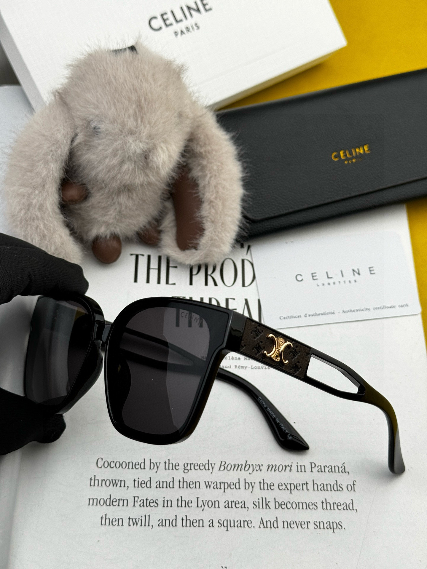 🌷🌷瑟琳新款到货🆕🆕[酷][酷]高品质 2⃣️色潮品[强][强]大框型太阳镜➕简约logo装饰！太阳镜，