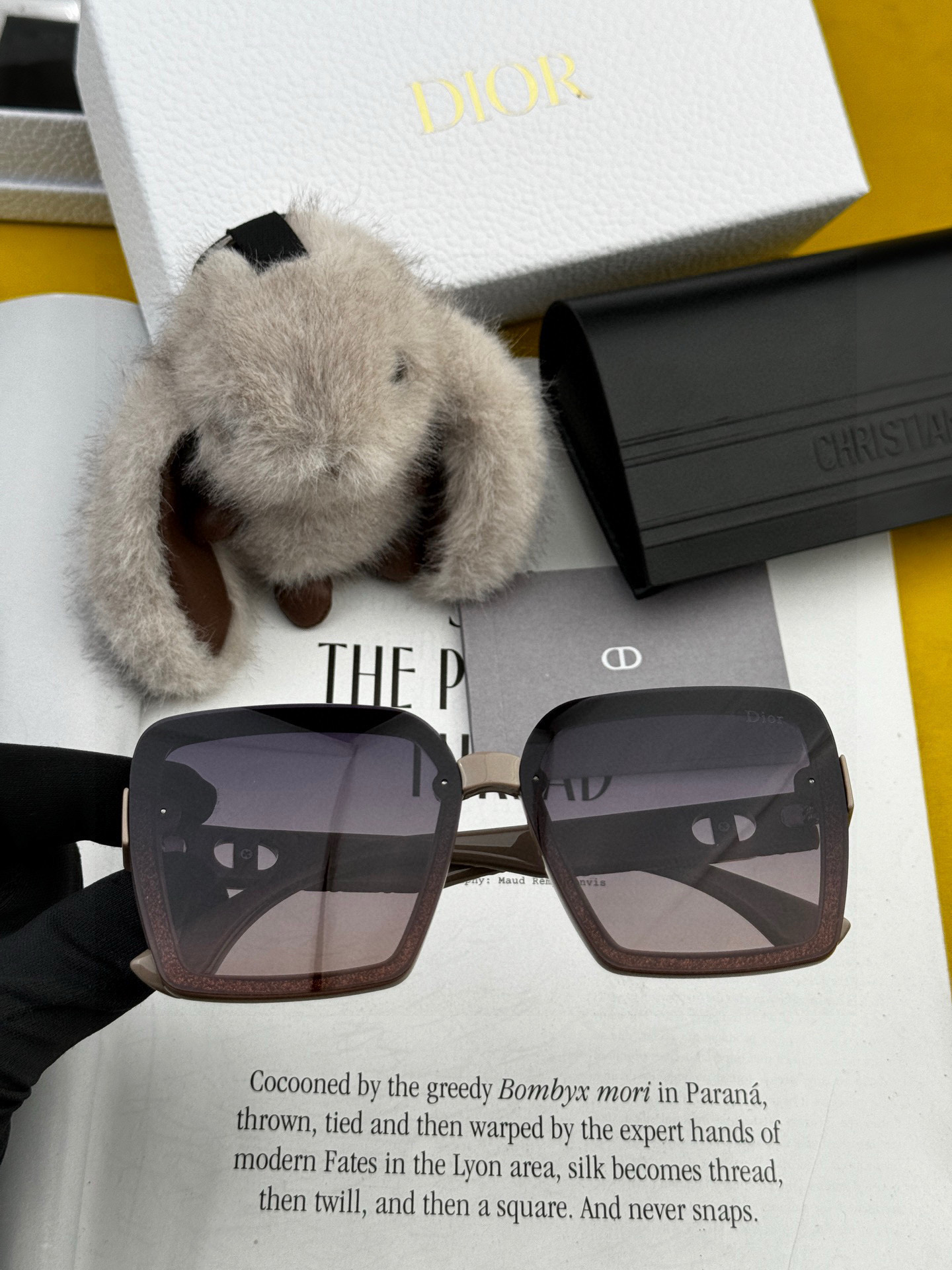 🔺 【DIOR-迪奥】2025开春新款 潮流爆款 时尚方框偏光太阳镜 高品质 佩戴舒适 网红潮款墨镜 型