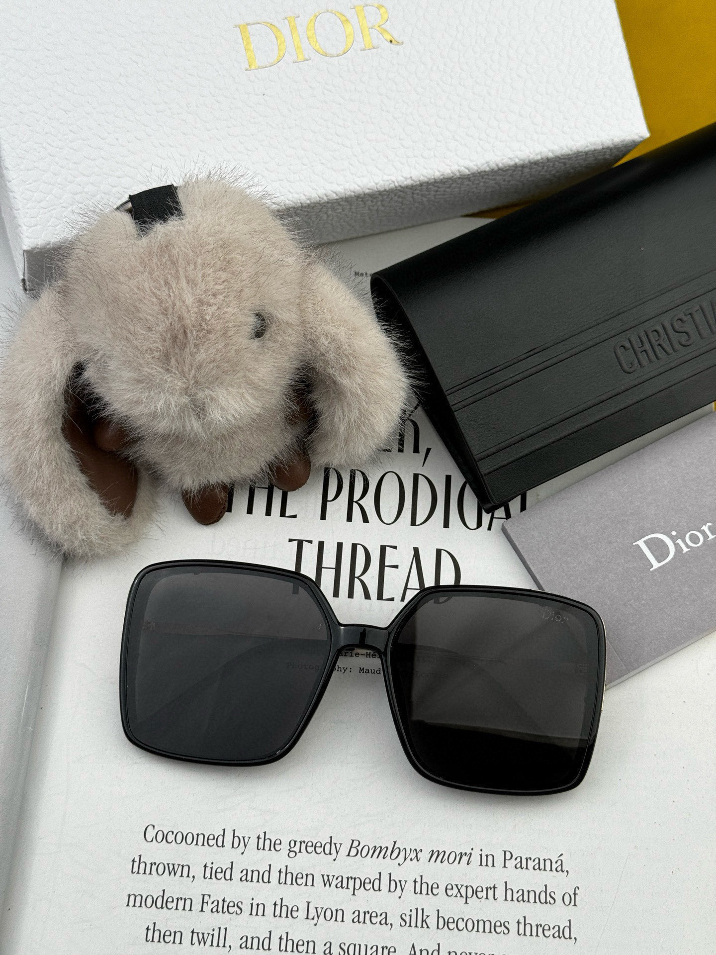 🔺 【DIOR-迪奥】2025开春新款 潮流爆款 时尚方框偏光太阳镜 高品质 佩戴舒适 网红潮款墨镜 女