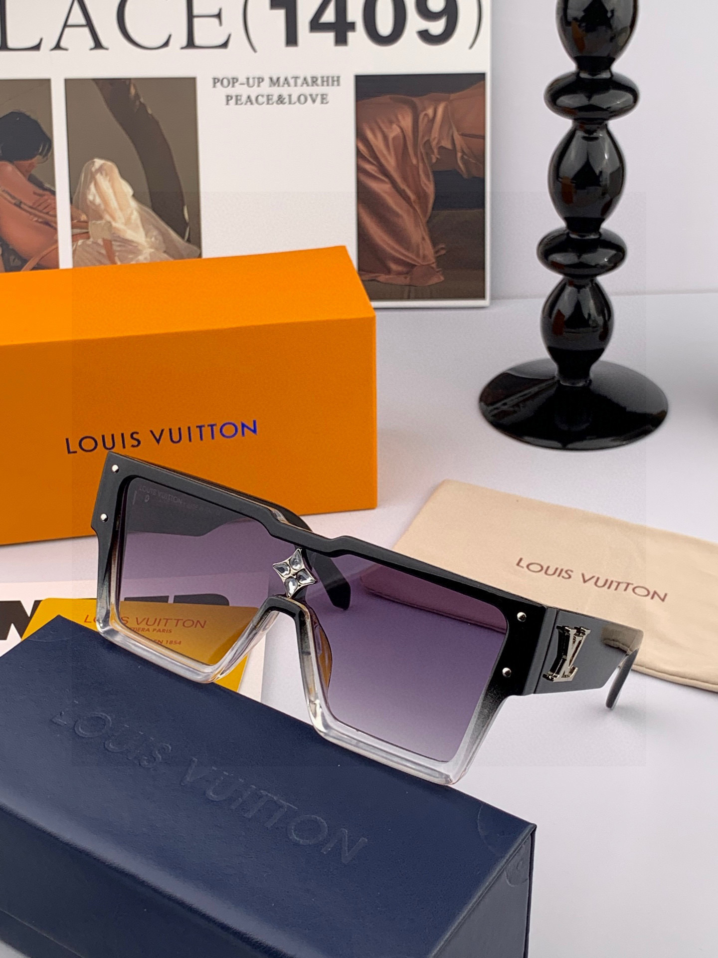 LV 2025新款女士方框太阳眼镜 开车墨镜 新款太阳镜 时尚大方 舒适轻盈 精致奢华 超轻 型号：L7