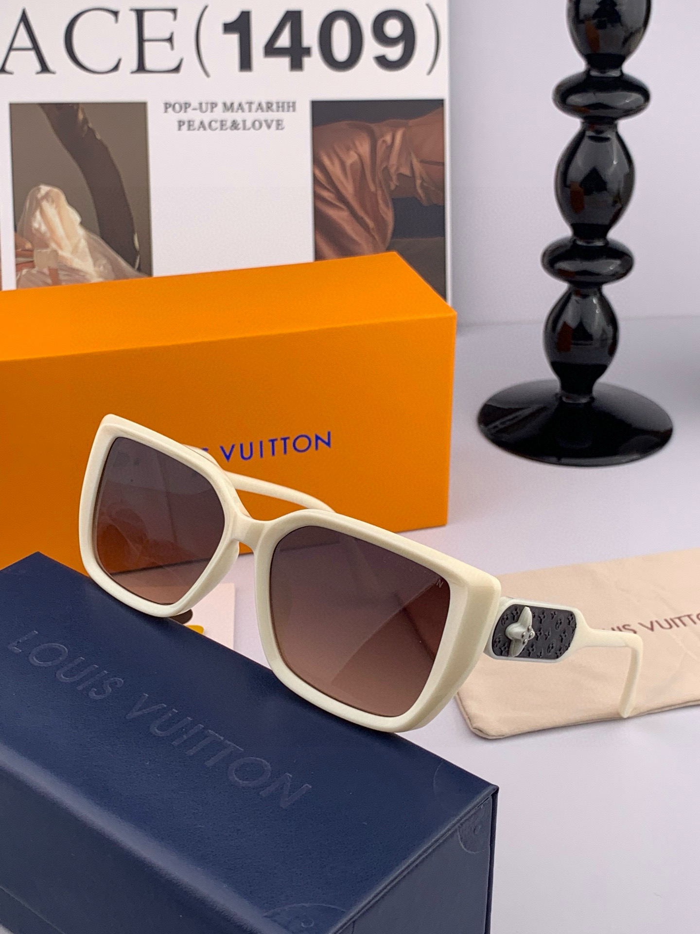 LV 2025年开春新款 潮流爆款 时尚方框太阳镜 高品质 佩戴舒适 网红潮款墨镜 型号L6221